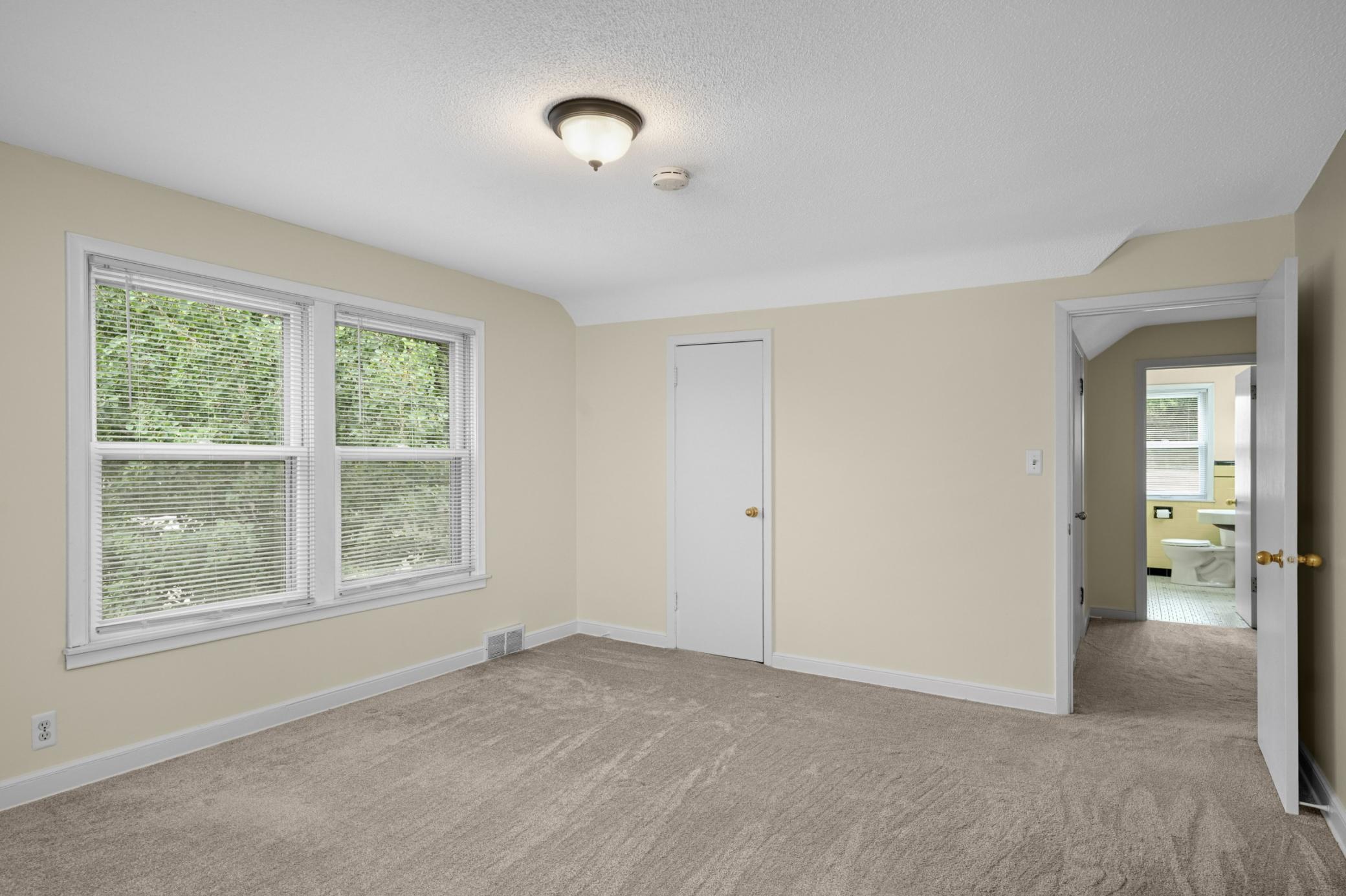 View of Residential Income at 5636 Cedar Avenue, Minneapolis MN 55417, Minneapolis (26 of 41) - Mike Wilen | Minnesota Team Real Estate