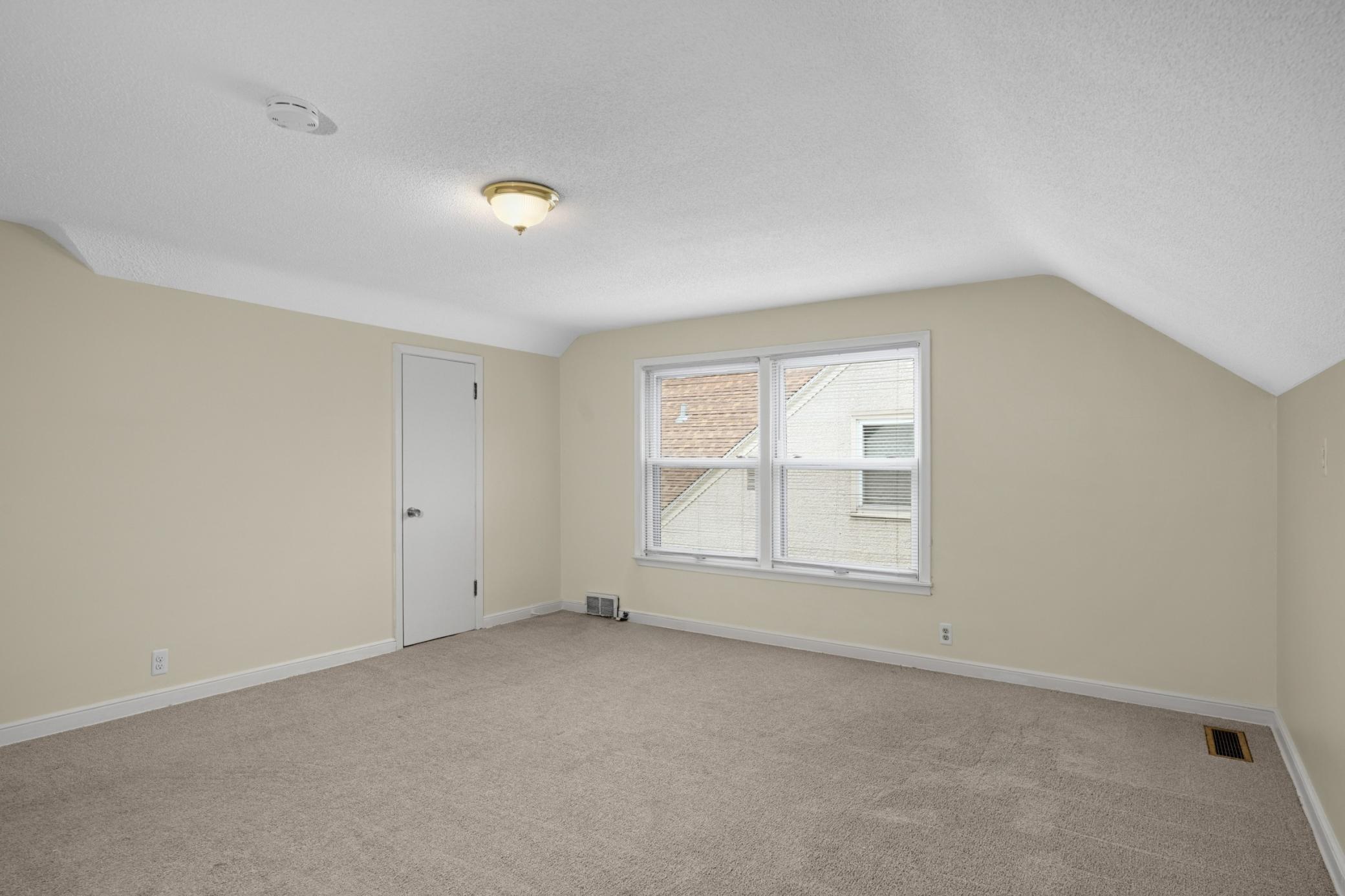 View of Residential Income at 5636 Cedar Avenue, Minneapolis MN 55417, Minneapolis (21 of 41) - Mike Wilen | Minnesota Team Real Estate