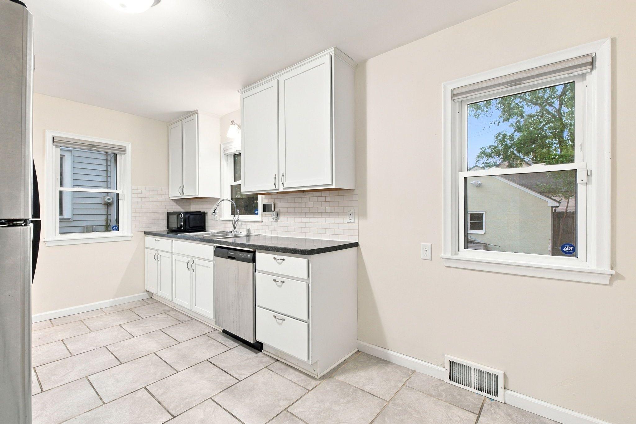 View of Residential at 1356 Searle Street, Saint Paul MN 55130, Saint Paul (10 of 48) - Mike Wilen | Minnesota Team Real Estate