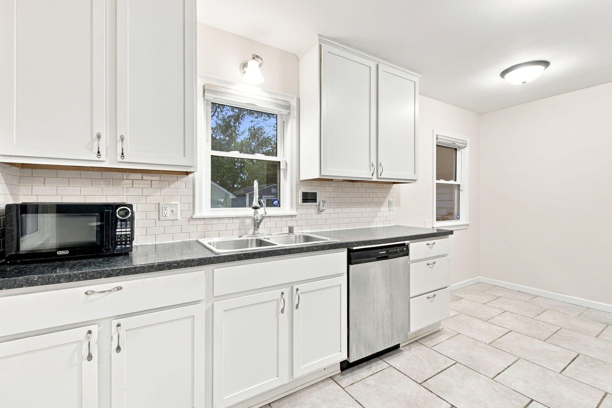 View of Residential at 1356 Searle Street, Saint Paul MN 55130, Saint Paul (7 of 48) - Mike Wilen | Minnesota Team Real Estate