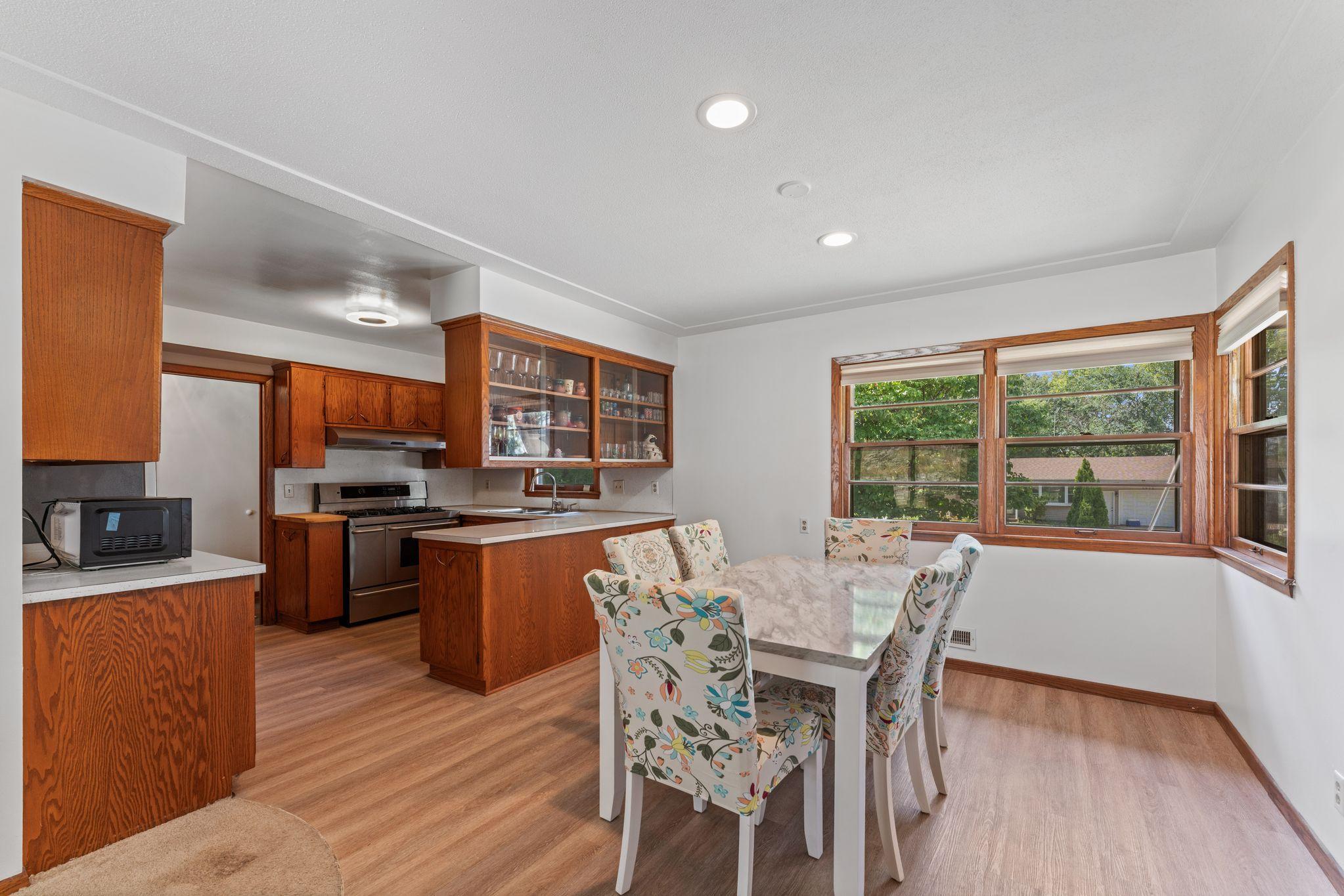 View of Residential at 4633 4th Street, Columbia Heights MN 55421, Columbia Heights (7 of 28) - Mike Wilen | Minnesota Team Real Estate