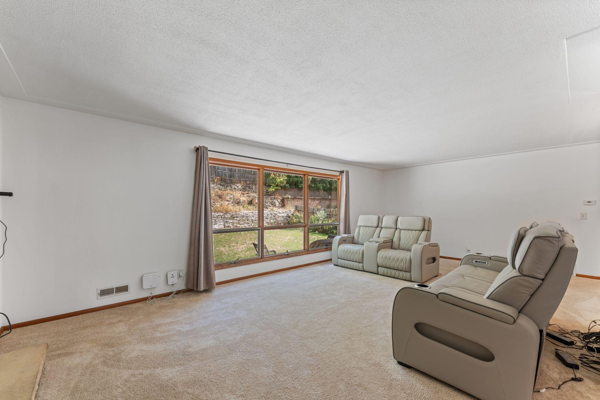 View of Residential at 4633 4th Street, Columbia Heights MN 55421, Columbia Heights (10 of 28) - Mike Wilen | Minnesota Team Real Estate