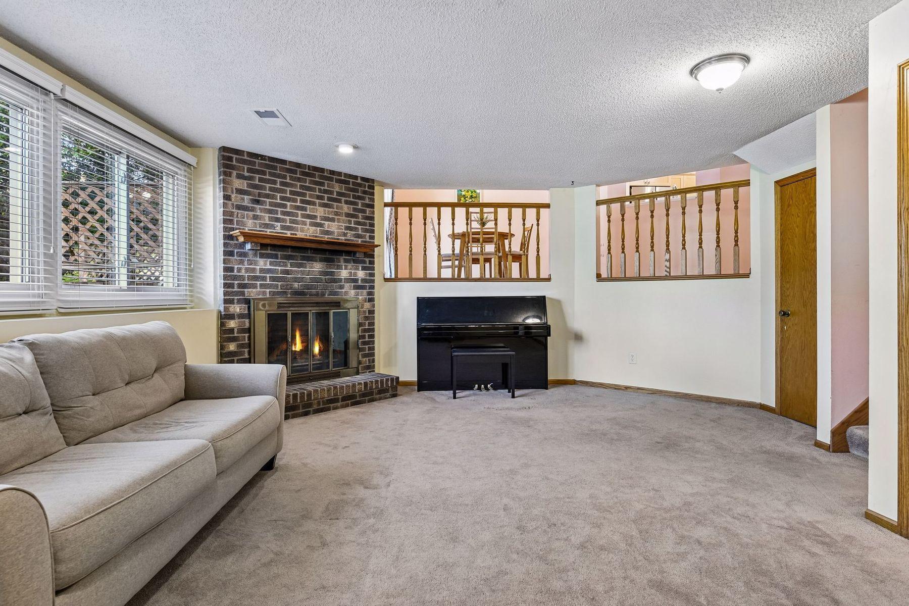 View of Residential at 4160 Polaris Lane, Plymouth MN 55446, Plymouth (24 of 39) - Mike Wilen | Minnesota Team Real Estate