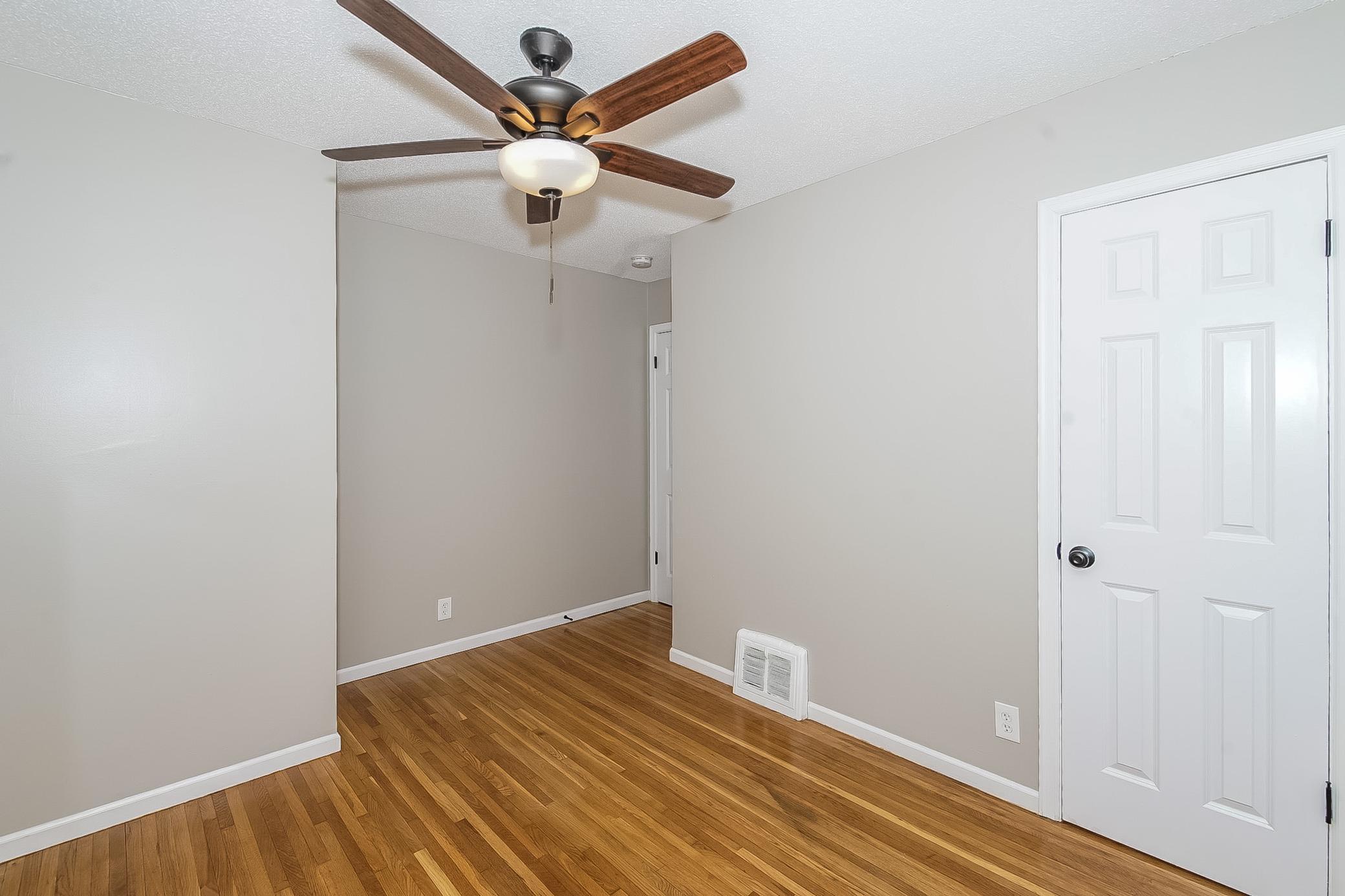 View of Residential at 3136 Louisiana Avenue, Saint Louis Park MN 55426, Saint Louis Park (14 of 19) - Mike Wilen | Minnesota Team Real Estate