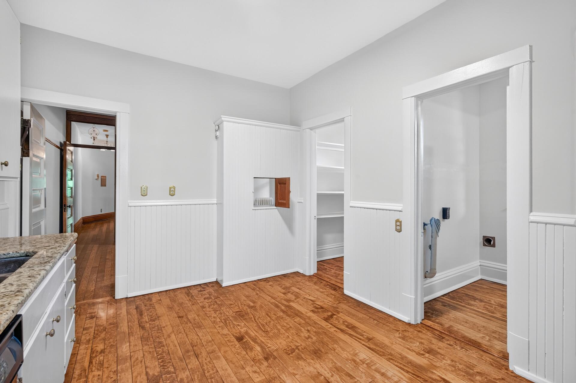 View of Residential at 434 Laurel Avenue #2E, Saint Paul MN 55102, Saint Paul (15 of 41) - Mike Wilen | Minnesota Team Real Estate