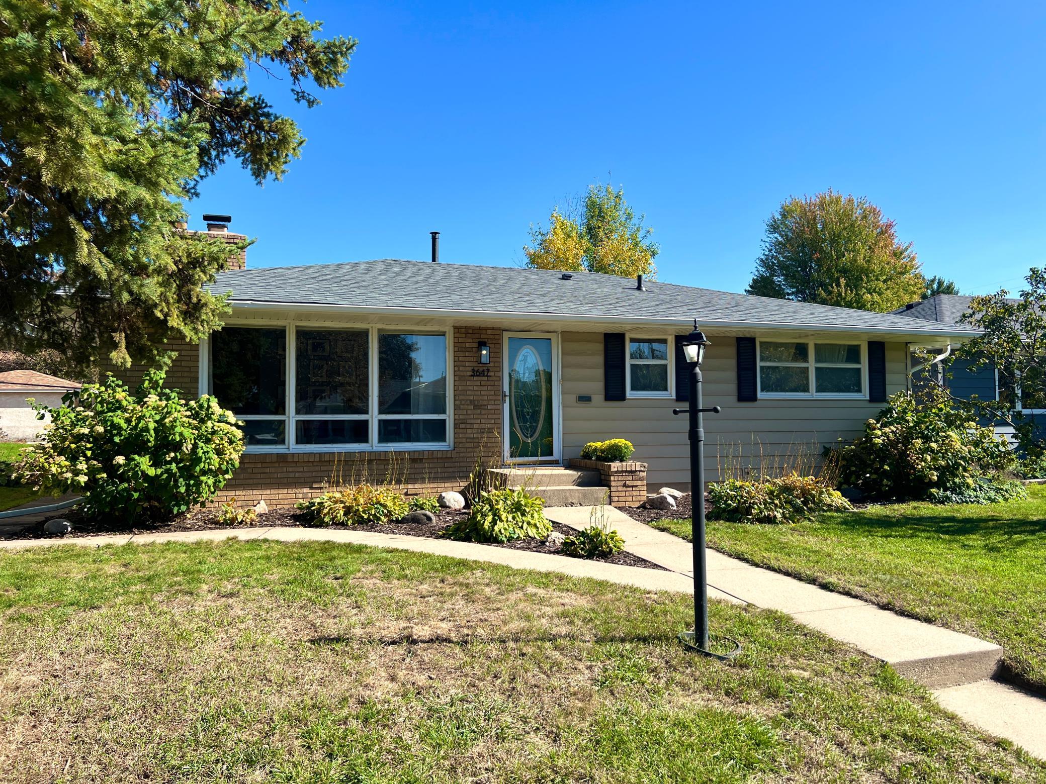 View of Residential at 3647 Buchanan Street, Minneapolis MN 55418, Minneapolis (2 of 35) - Mike Wilen | Minnesota Team Real Estate