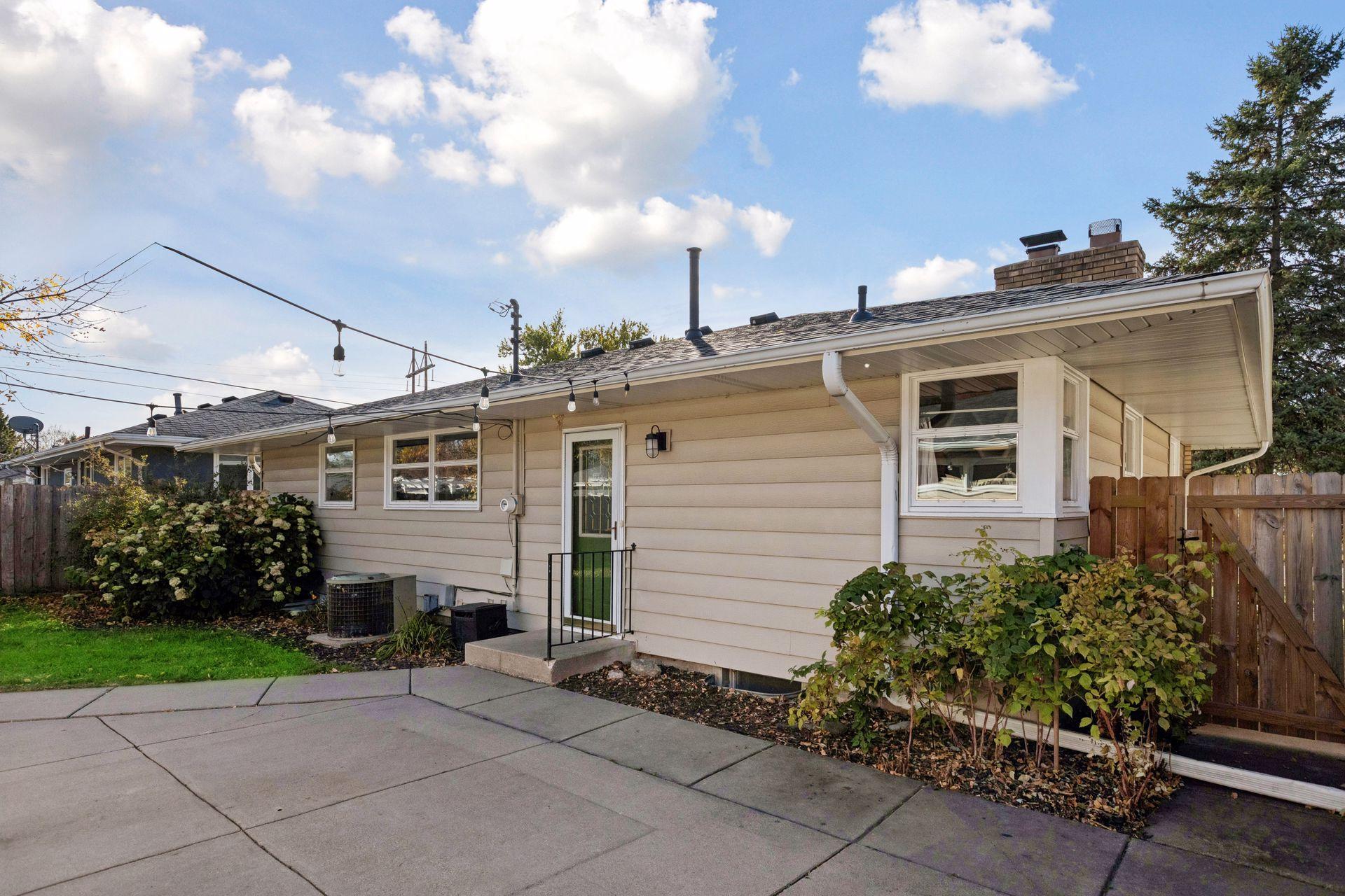 View of Residential at 3647 Buchanan Street, Minneapolis MN 55418, Minneapolis (25 of 35) - Mike Wilen | Minnesota Team Real Estate