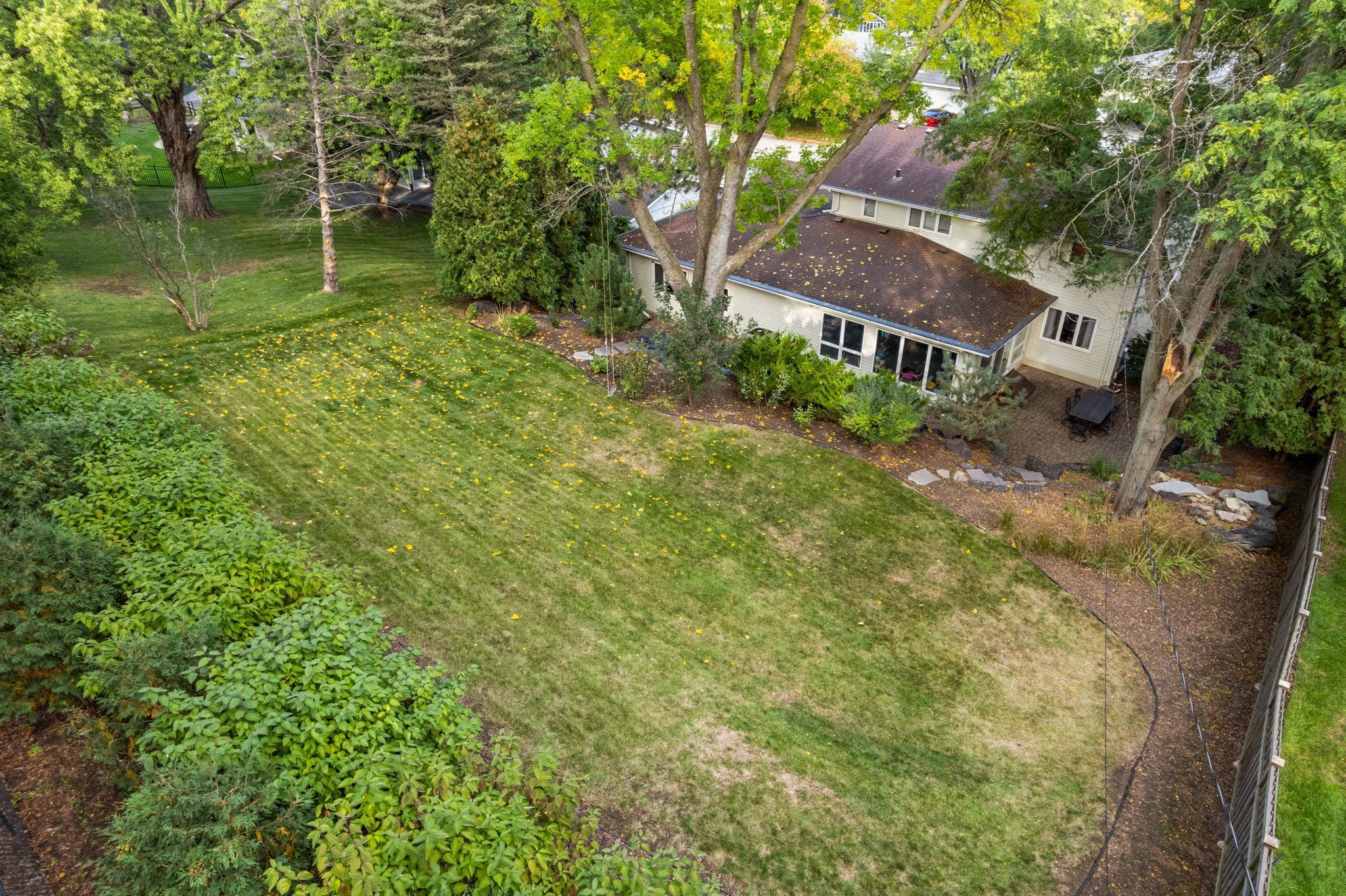 View of Residential at 6620 Hillside Lane, Edina MN 55439, Edina (99 of 116) - Mike Wilen | Minnesota Team Real Estate