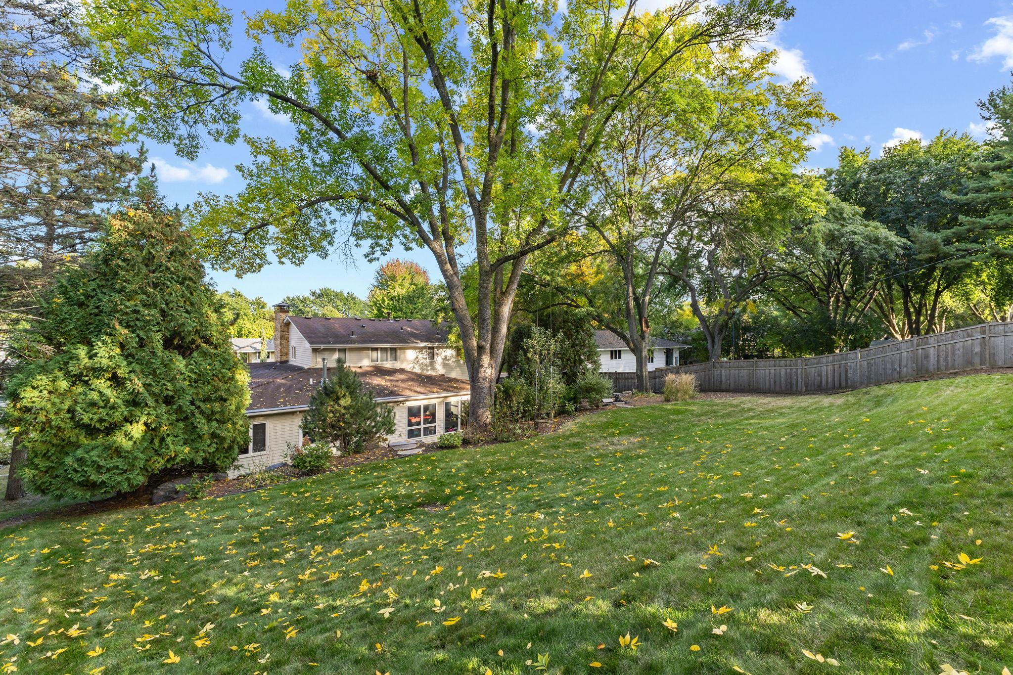 View of Residential at 6620 Hillside Lane, Edina MN 55439, Edina (96 of 116) - Mike Wilen | Minnesota Team Real Estate