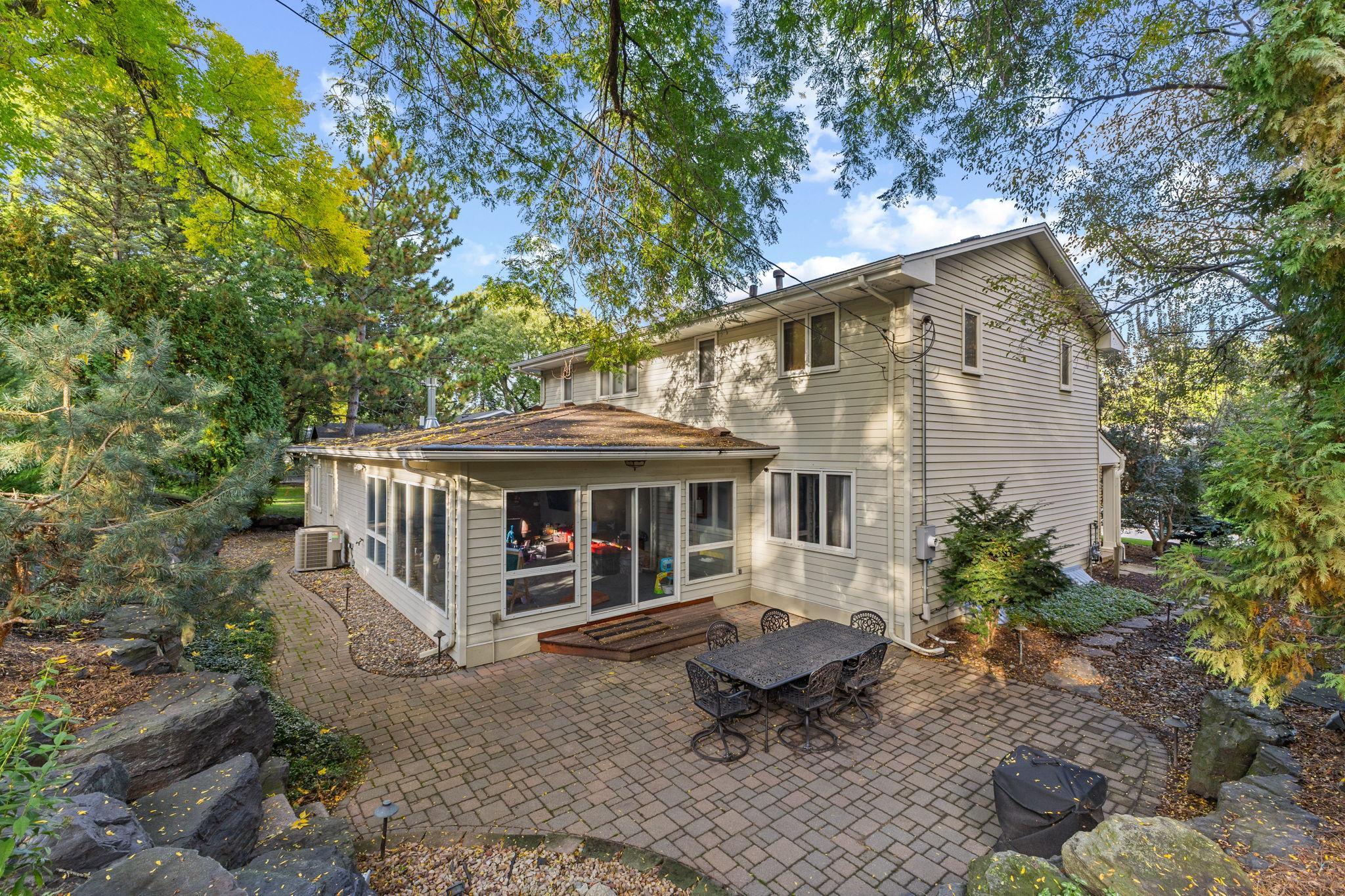 View of Residential at 6620 Hillside Lane, Edina MN 55439, Edina (84 of 116) - Mike Wilen | Minnesota Team Real Estate
