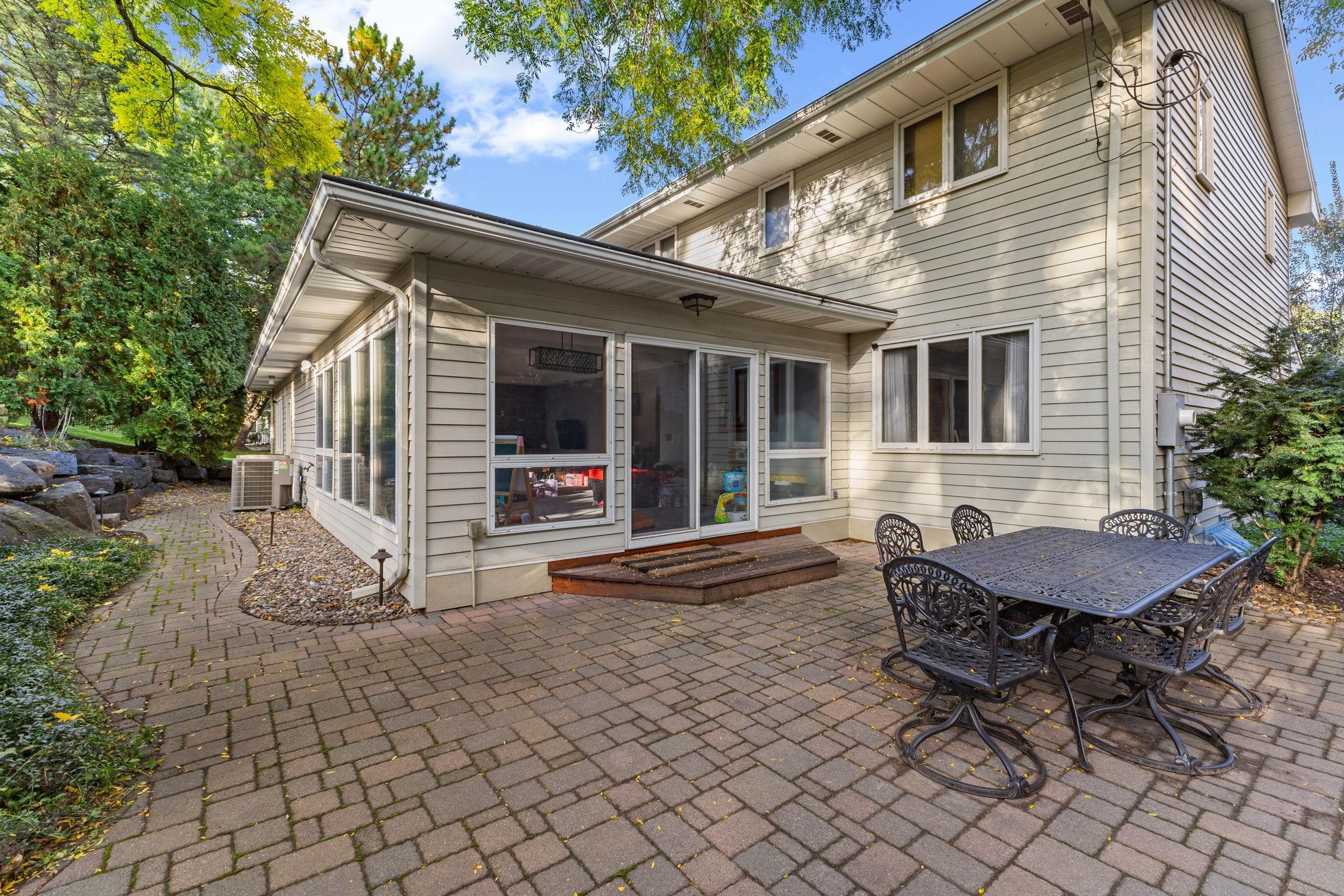 View of Residential at 6620 Hillside Lane, Edina MN 55439, Edina (81 of 116) - Mike Wilen | Minnesota Team Real Estate