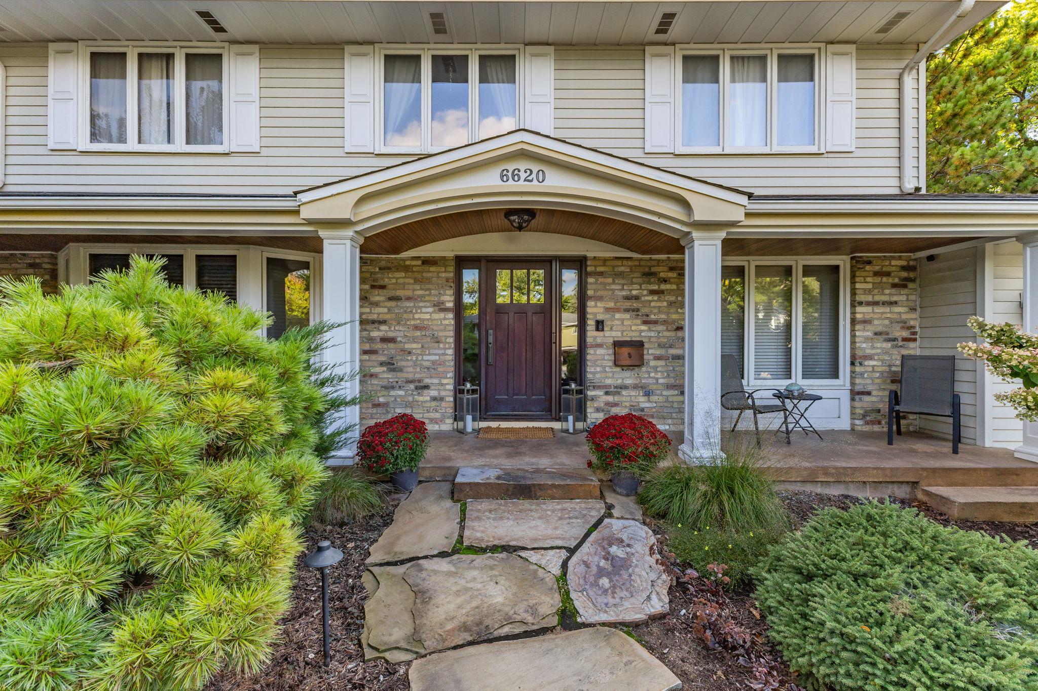 View of Residential at 6620 Hillside Lane, Edina MN 55439, Edina (20 of 116) - Mike Wilen | Minnesota Team Real Estate