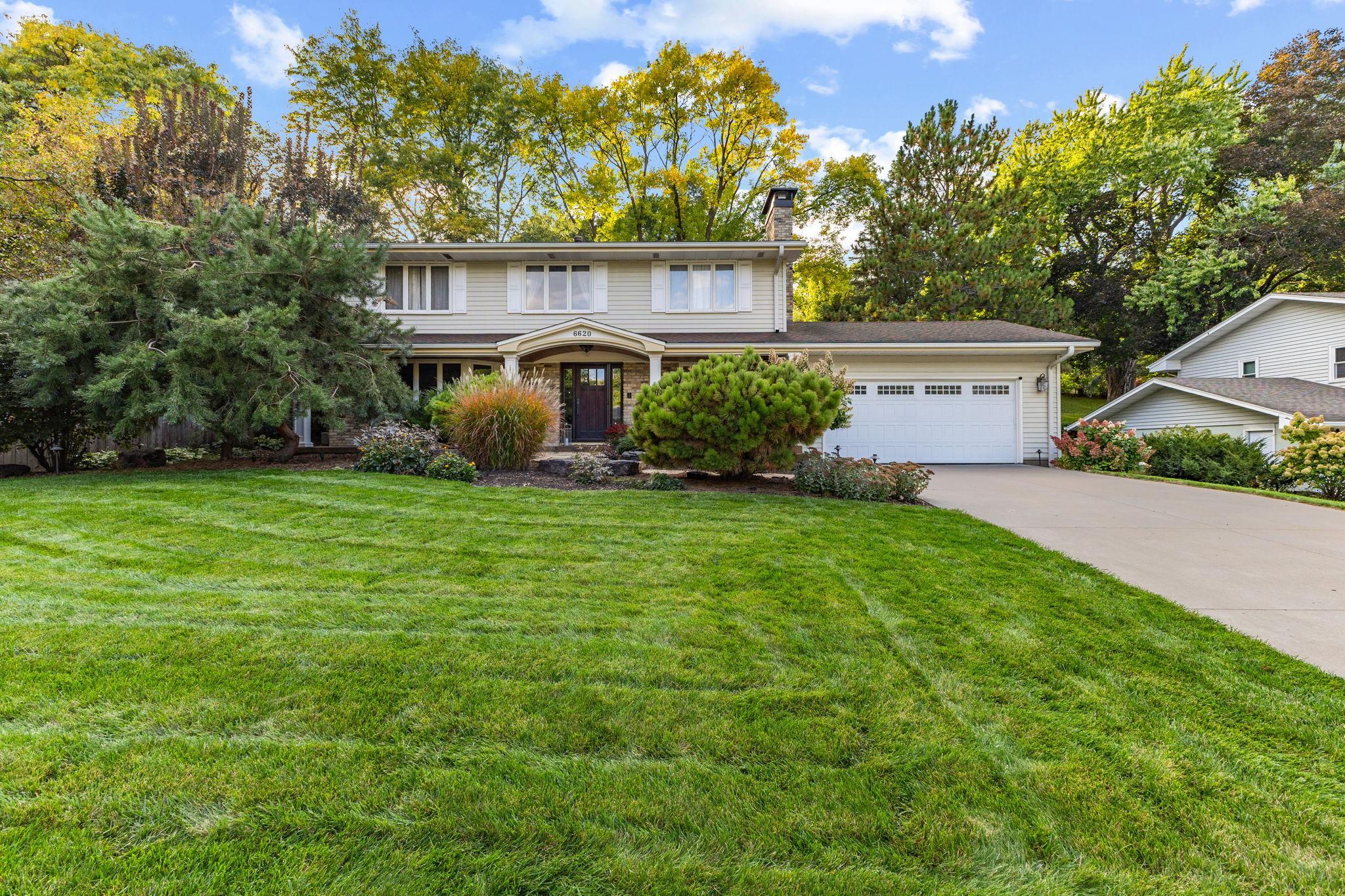 View of Residential at 6620 Hillside Lane, Edina MN 55439, Edina (16 of 116) - Mike Wilen | Minnesota Team Real Estate