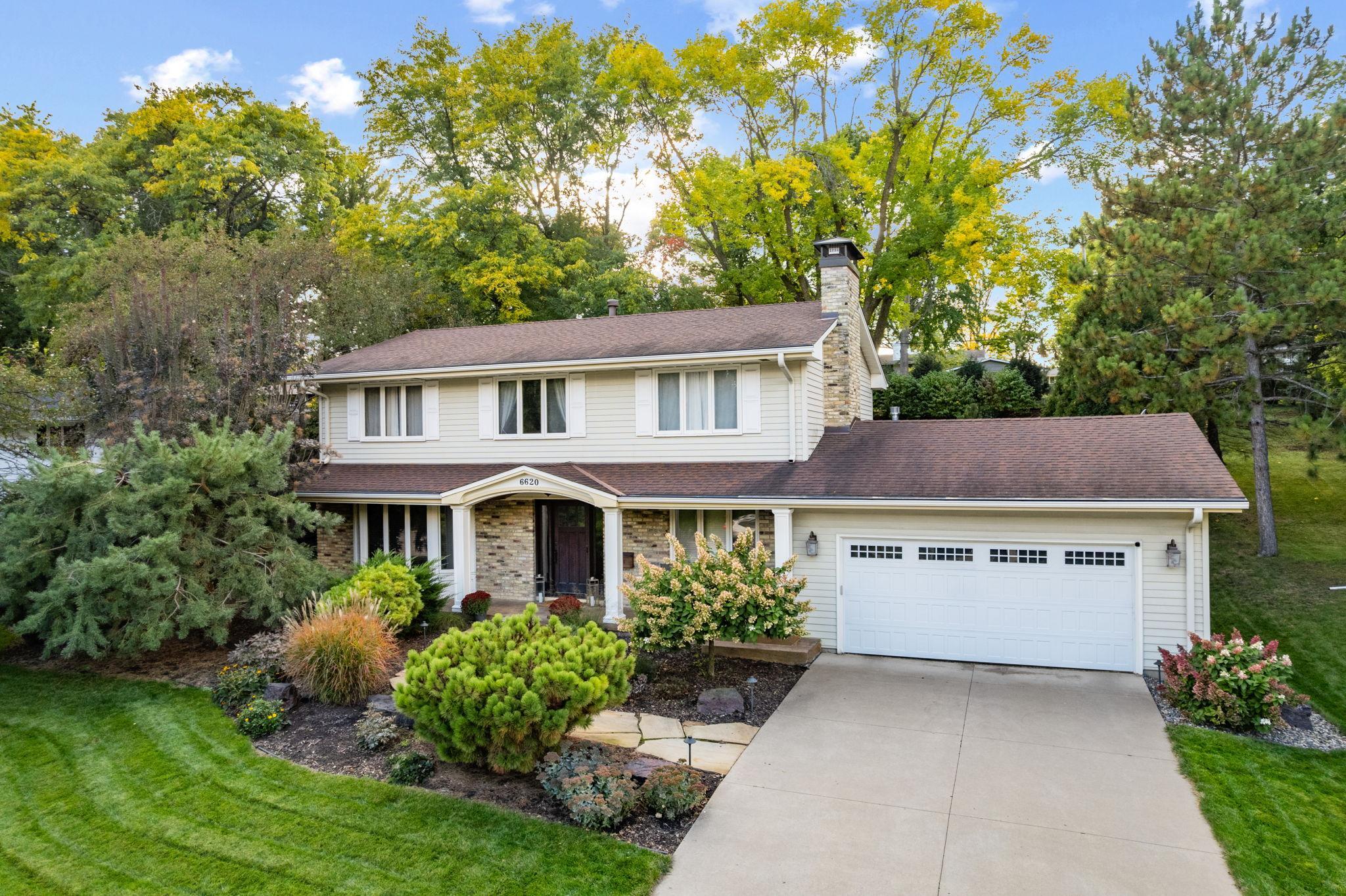 View of Residential at 6620 Hillside Lane, Edina MN 55439, Edina (15 of 116) - Mike Wilen | Minnesota Team Real Estate