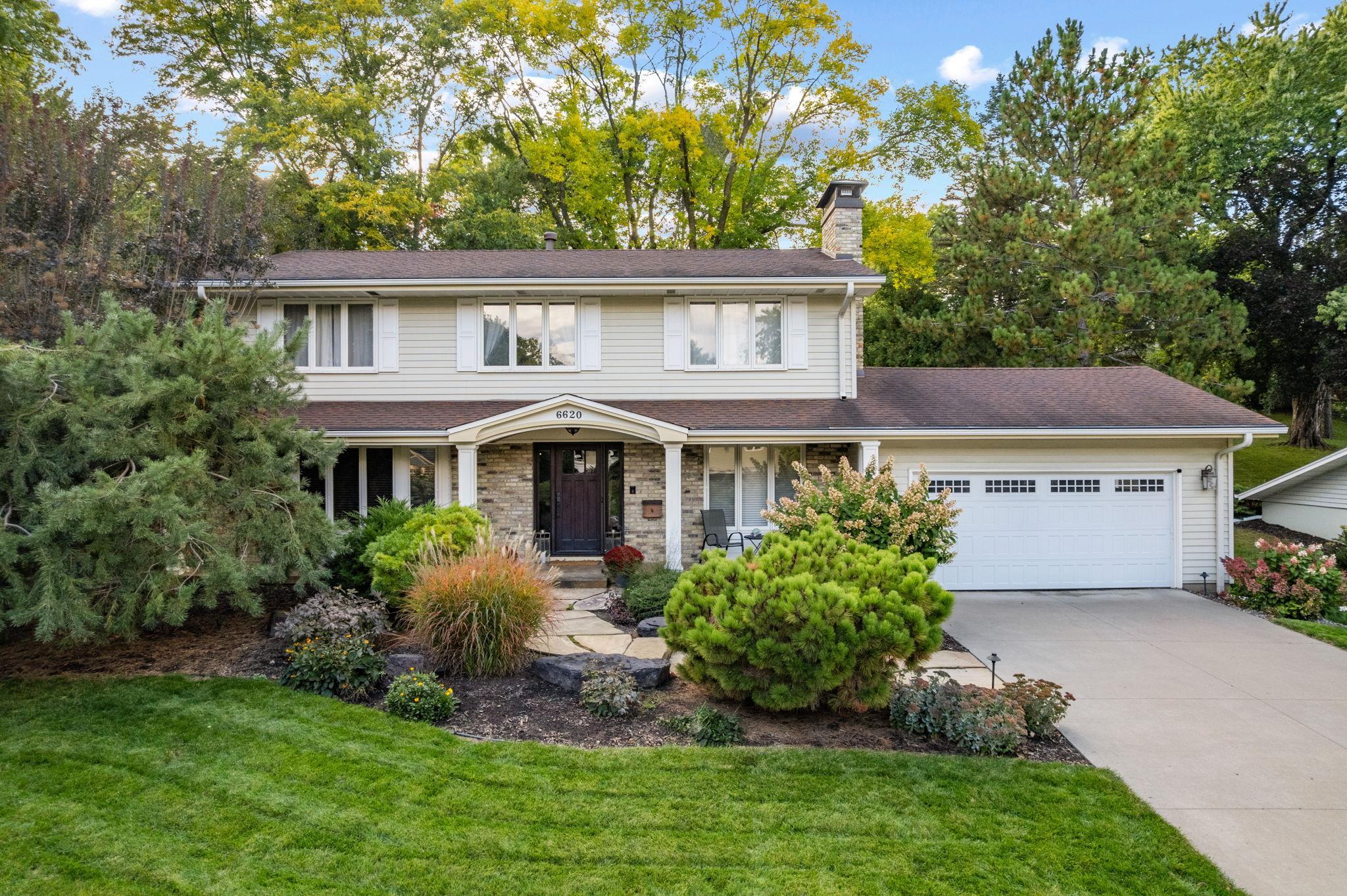 View of Residential at 6620 Hillside Lane, Edina MN 55439, Edina (12 of 116) - Mike Wilen | Minnesota Team Real Estate