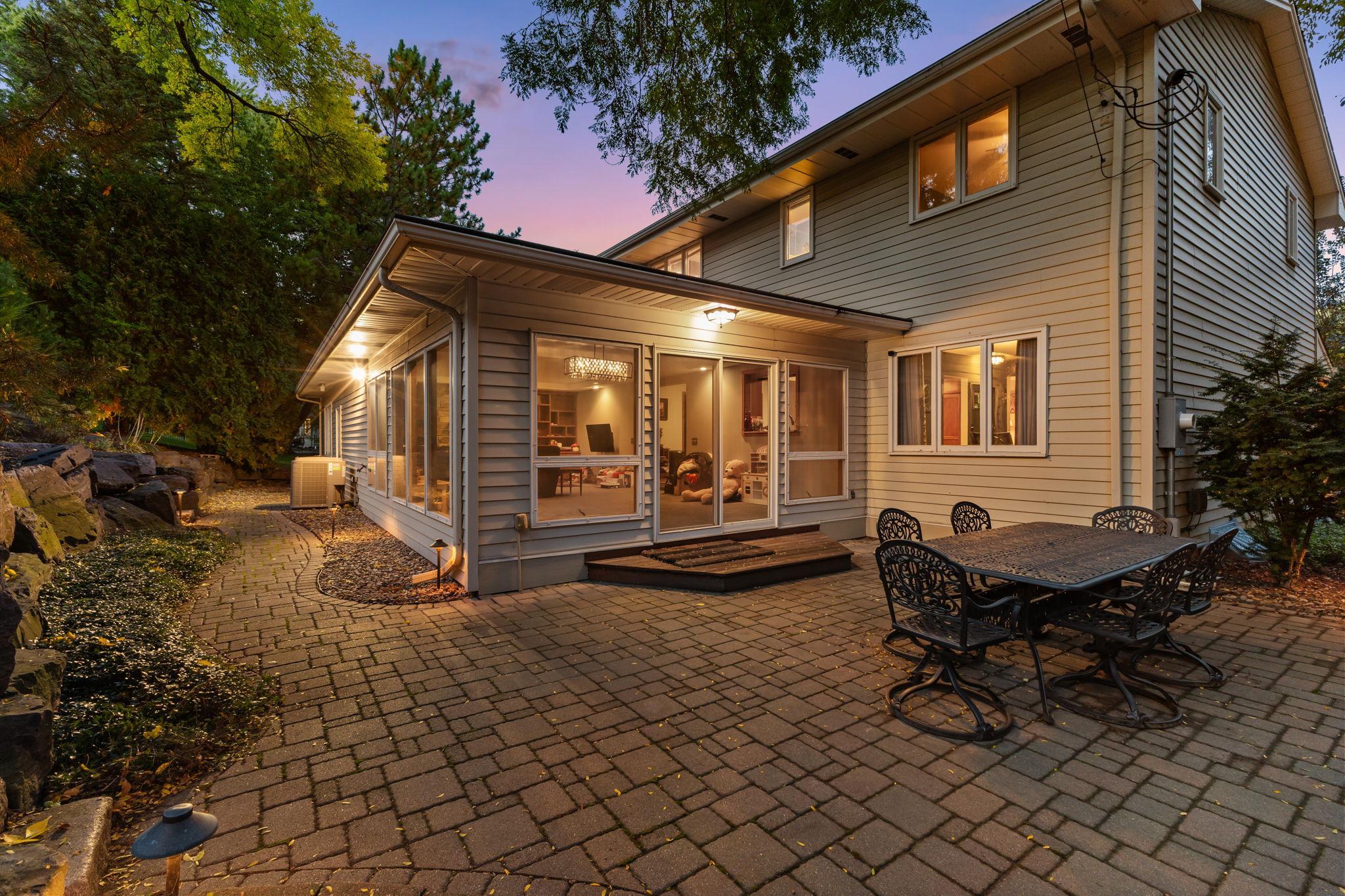 View of Residential at 6620 Hillside Lane, Edina MN 55439, Edina (9 of 116) - Mike Wilen | Minnesota Team Real Estate