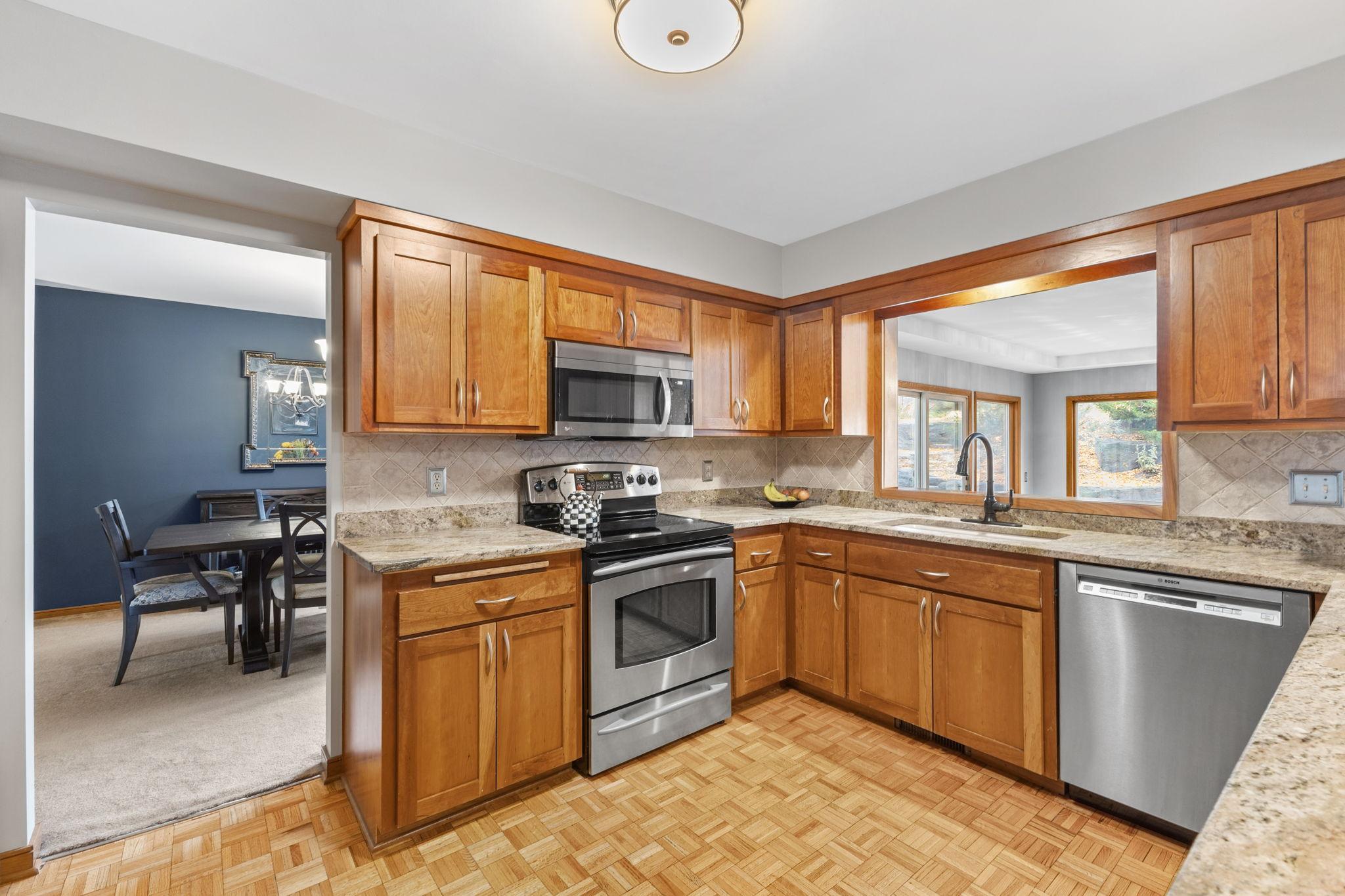 View of Residential at 6620 Hillside Lane, Edina MN 55439, Edina (42 of 116) - Mike Wilen | Minnesota Team Real Estate