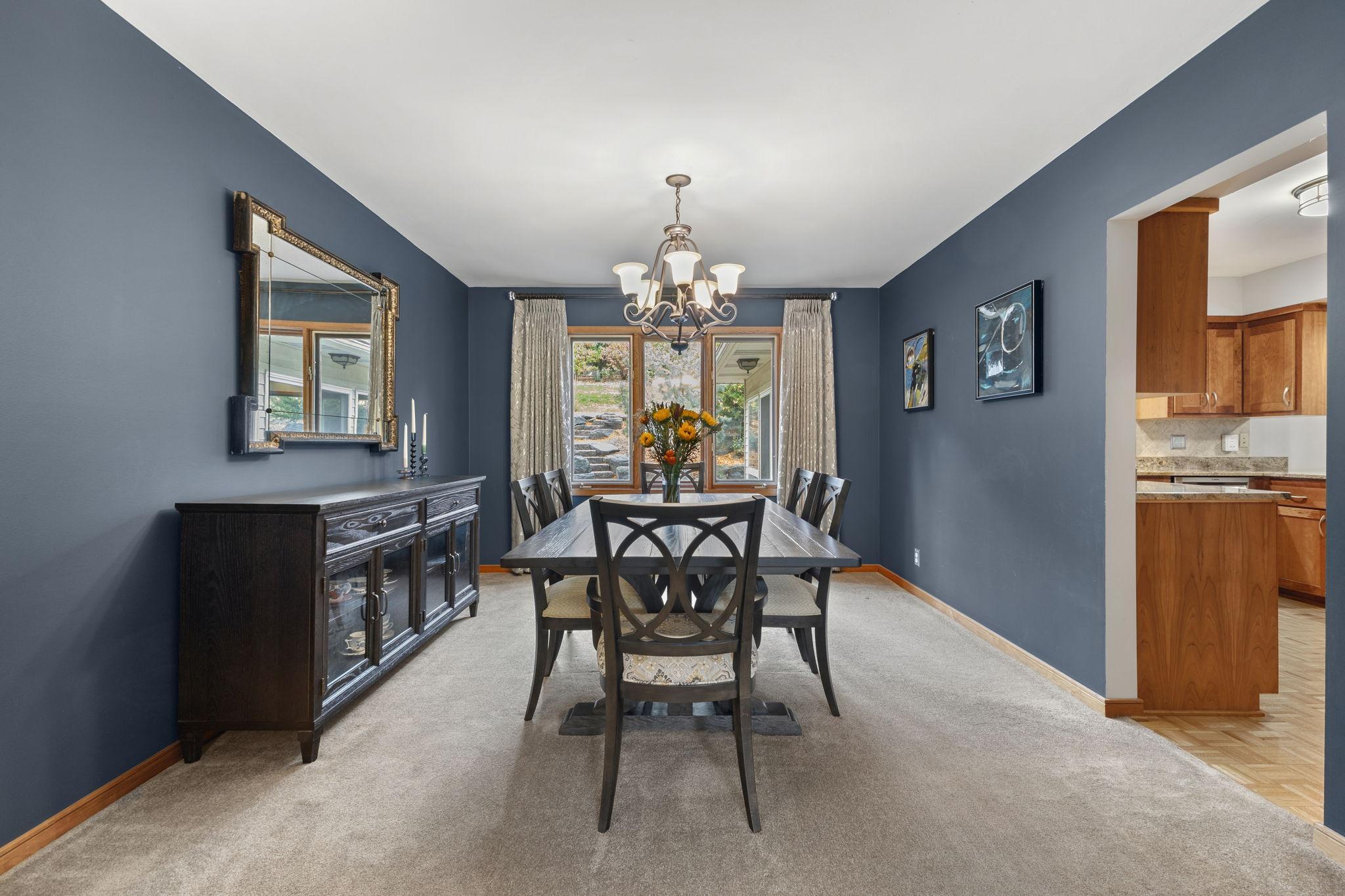 View of Residential at 6620 Hillside Lane, Edina MN 55439, Edina (32 of 116) - Mike Wilen | Minnesota Team Real Estate
