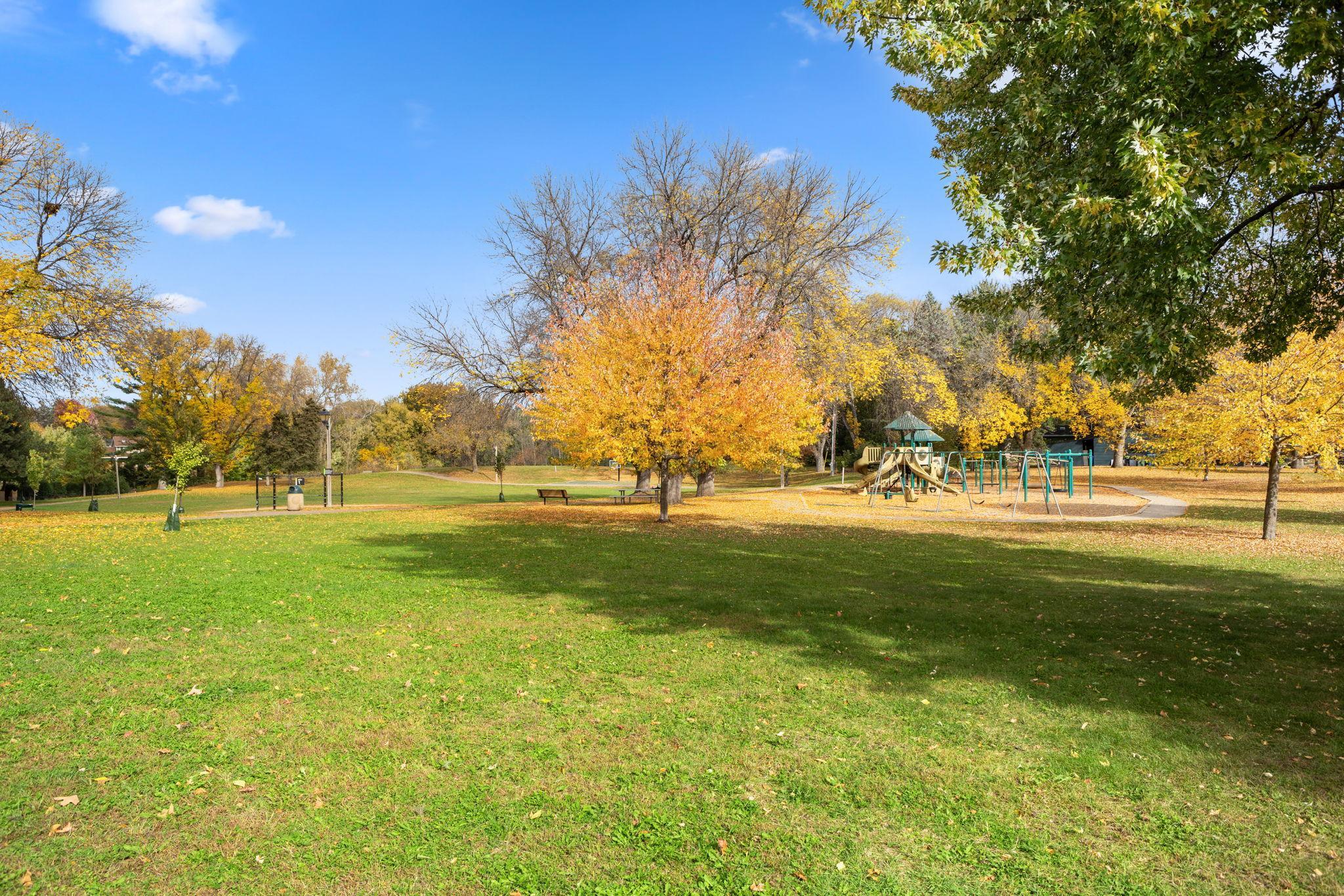 View of Residential at 6620 Hillside Lane, Edina MN 55439, Edina (107 of 116) - Mike Wilen | Minnesota Team Real Estate