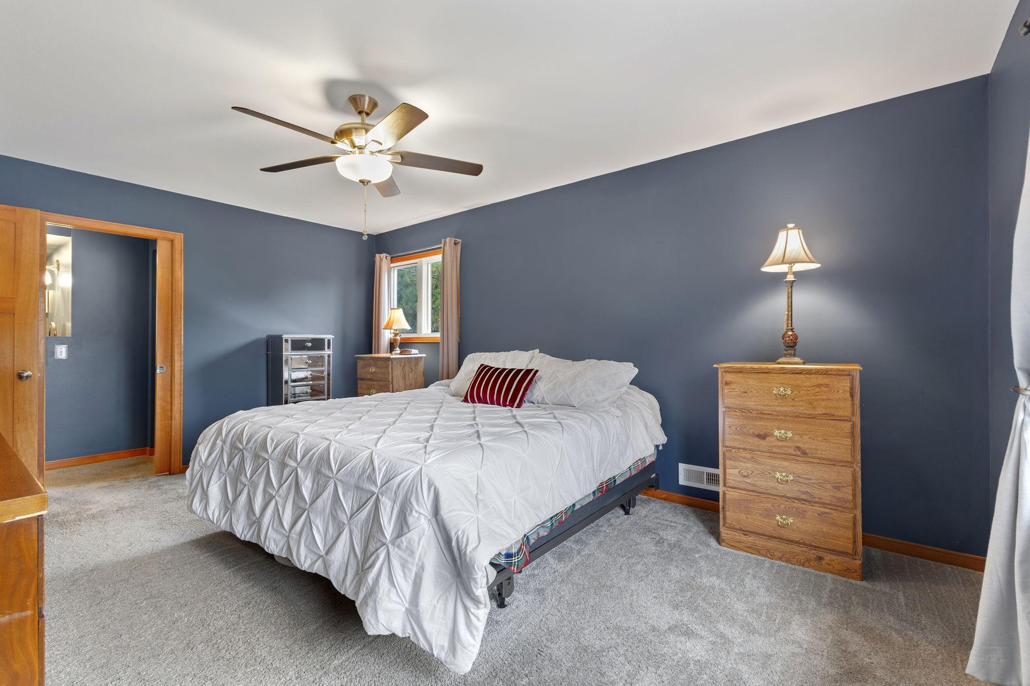 View of Residential at 6620 Hillside Lane, Edina MN 55439, Edina (62 of 116) - Mike Wilen | Minnesota Team Real Estate