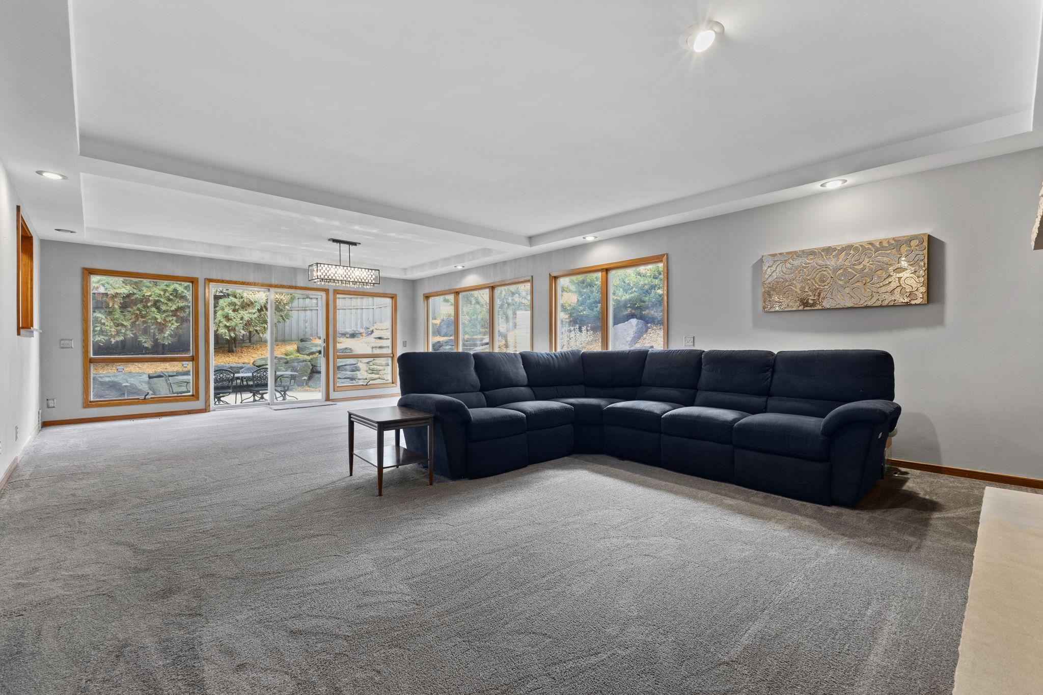 View of Residential at 6620 Hillside Lane, Edina MN 55439, Edina (43 of 116) - Mike Wilen | Minnesota Team Real Estate