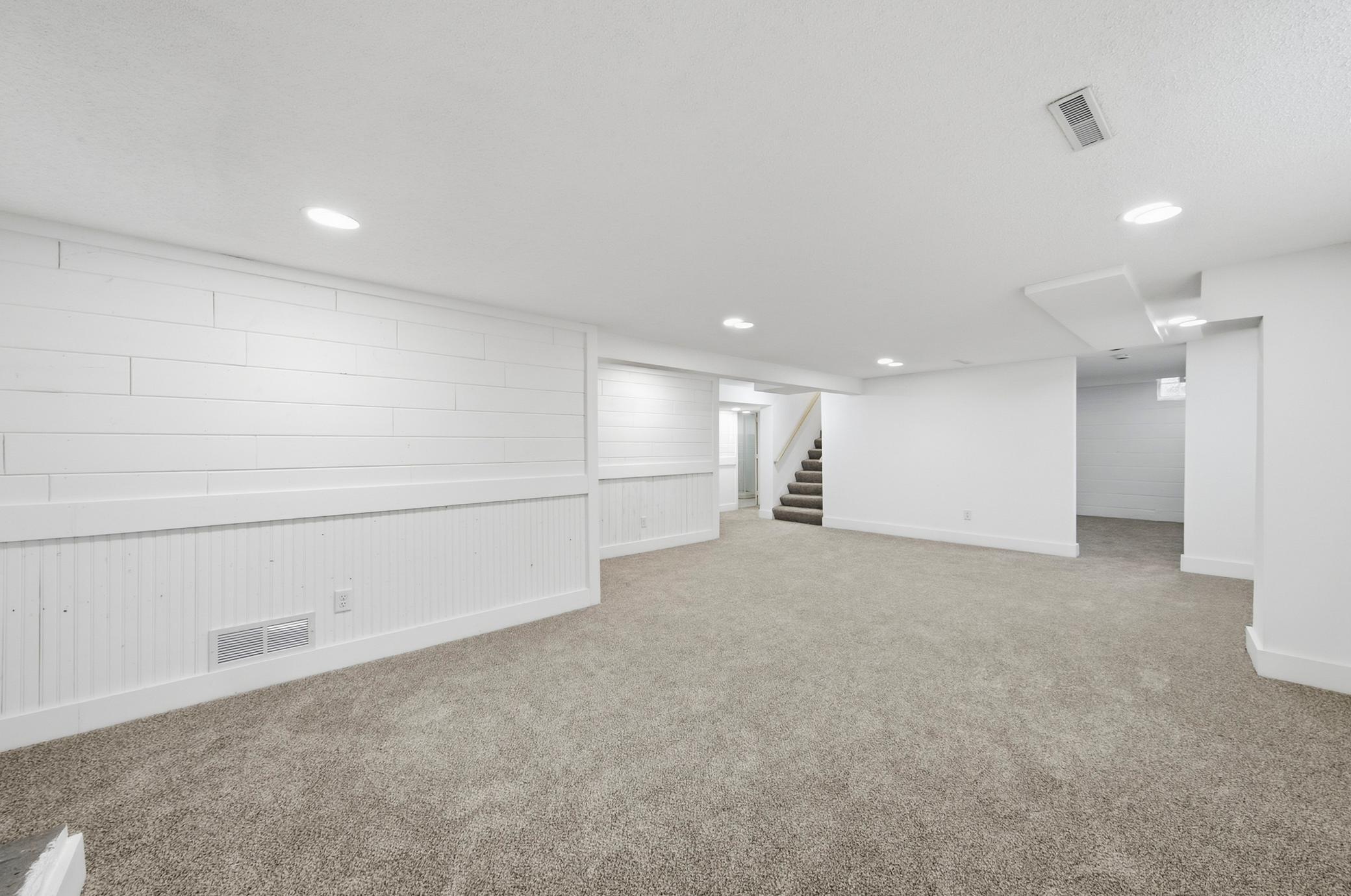 View of Residential at 1476 Burns Avenue, Saint Paul MN 55106, Saint Paul (31 of 55) - Mike Wilen | Minnesota Team Real Estate