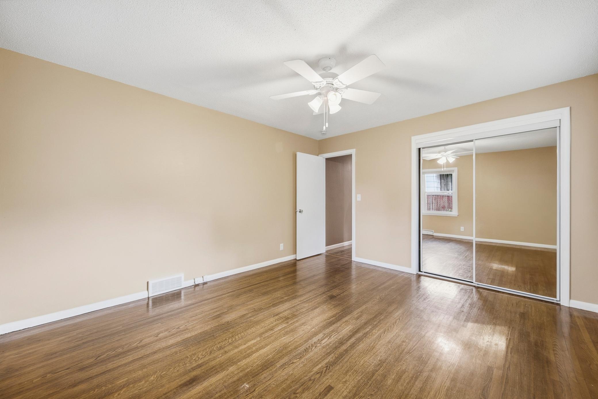 View of Residential at 1476 Burns Avenue, Saint Paul MN 55106, Saint Paul (21 of 55) - Mike Wilen | Minnesota Team Real Estate