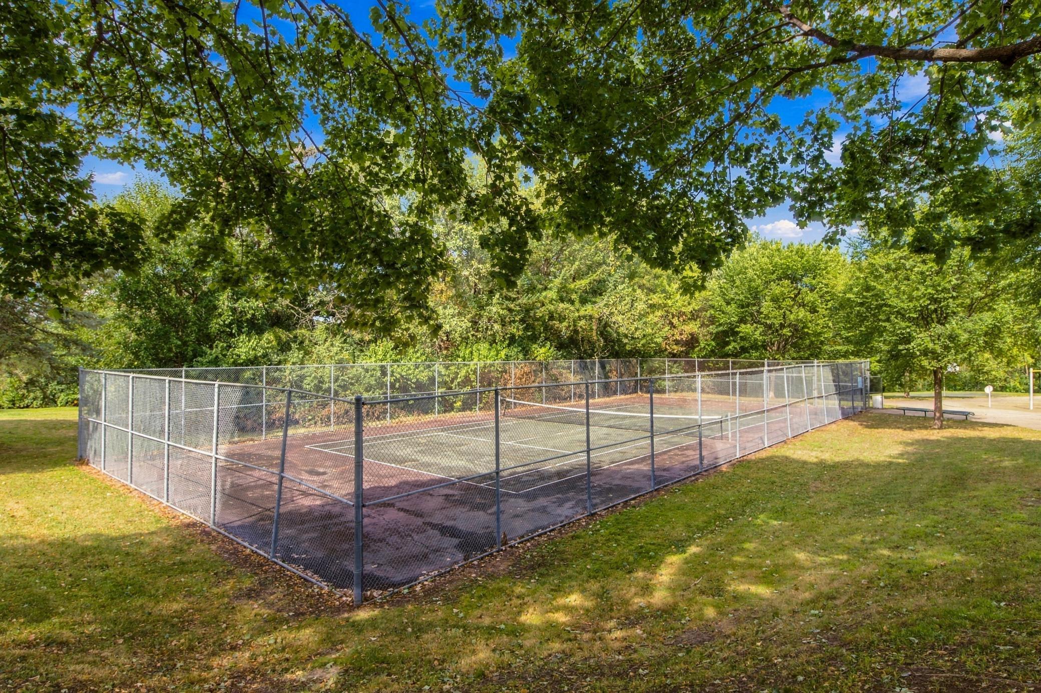 View of Residential at 1476 Burns Avenue, Saint Paul MN 55106, Saint Paul (54 of 55) - Mike Wilen | Minnesota Team Real Estate