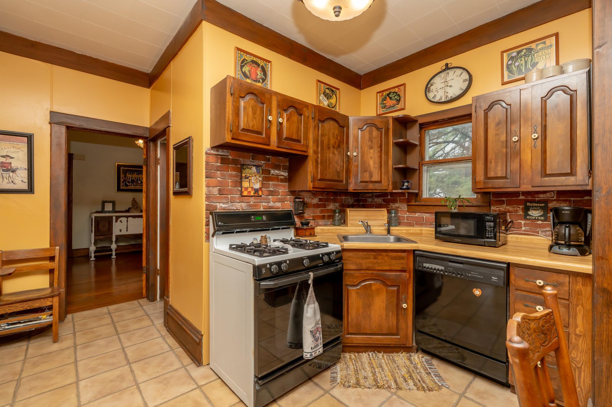 View of Residential at 409 Elm Avenue, Montgomery MN 56069, Montgomery (16 of 36) - Mike Wilen | Minnesota Team Real Estate
