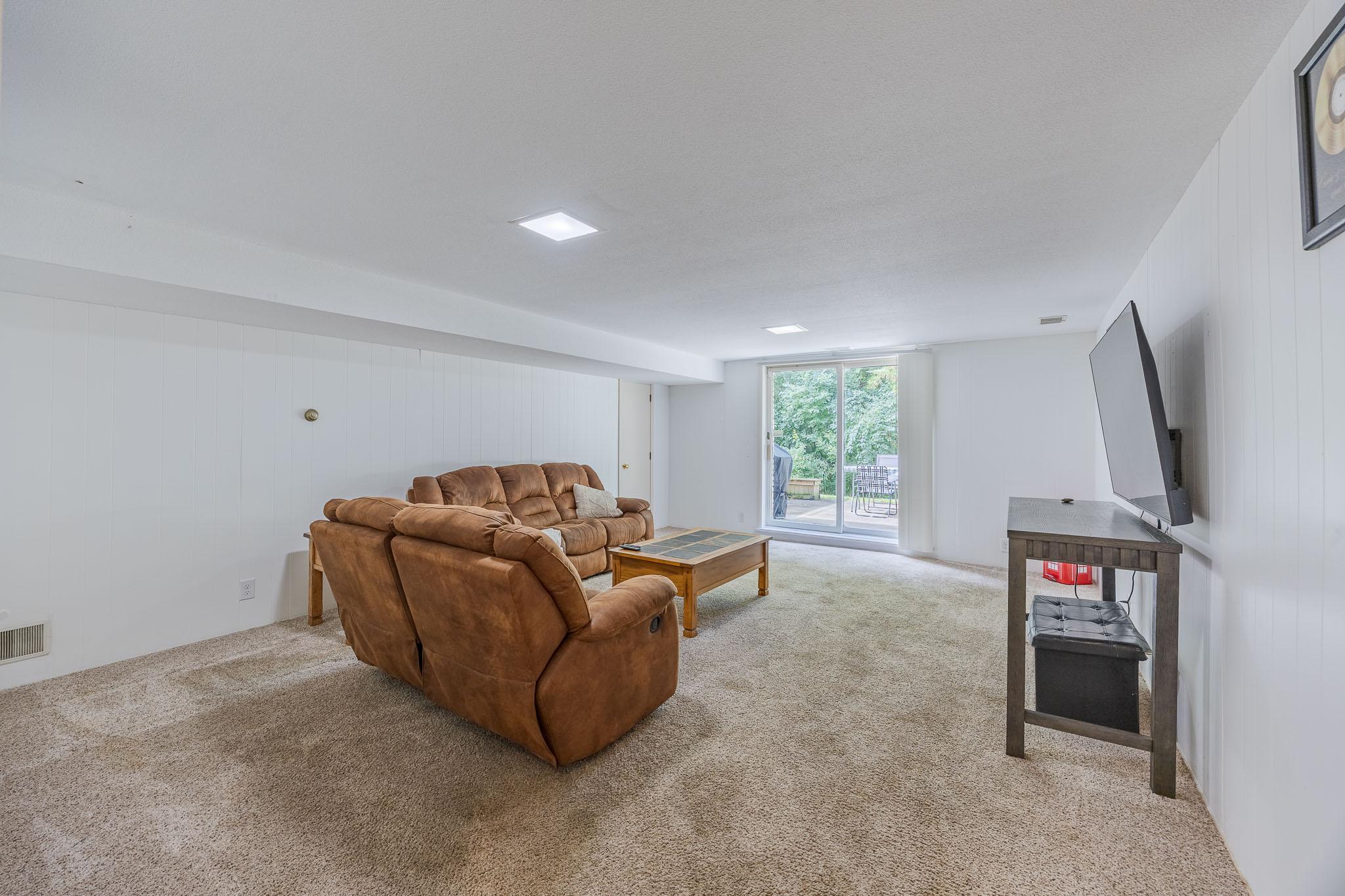 View of Residential at 5316 Malibu Drive, Edina MN 55436, Edina (36 of 37) - Mike Wilen | Minnesota Team Real Estate