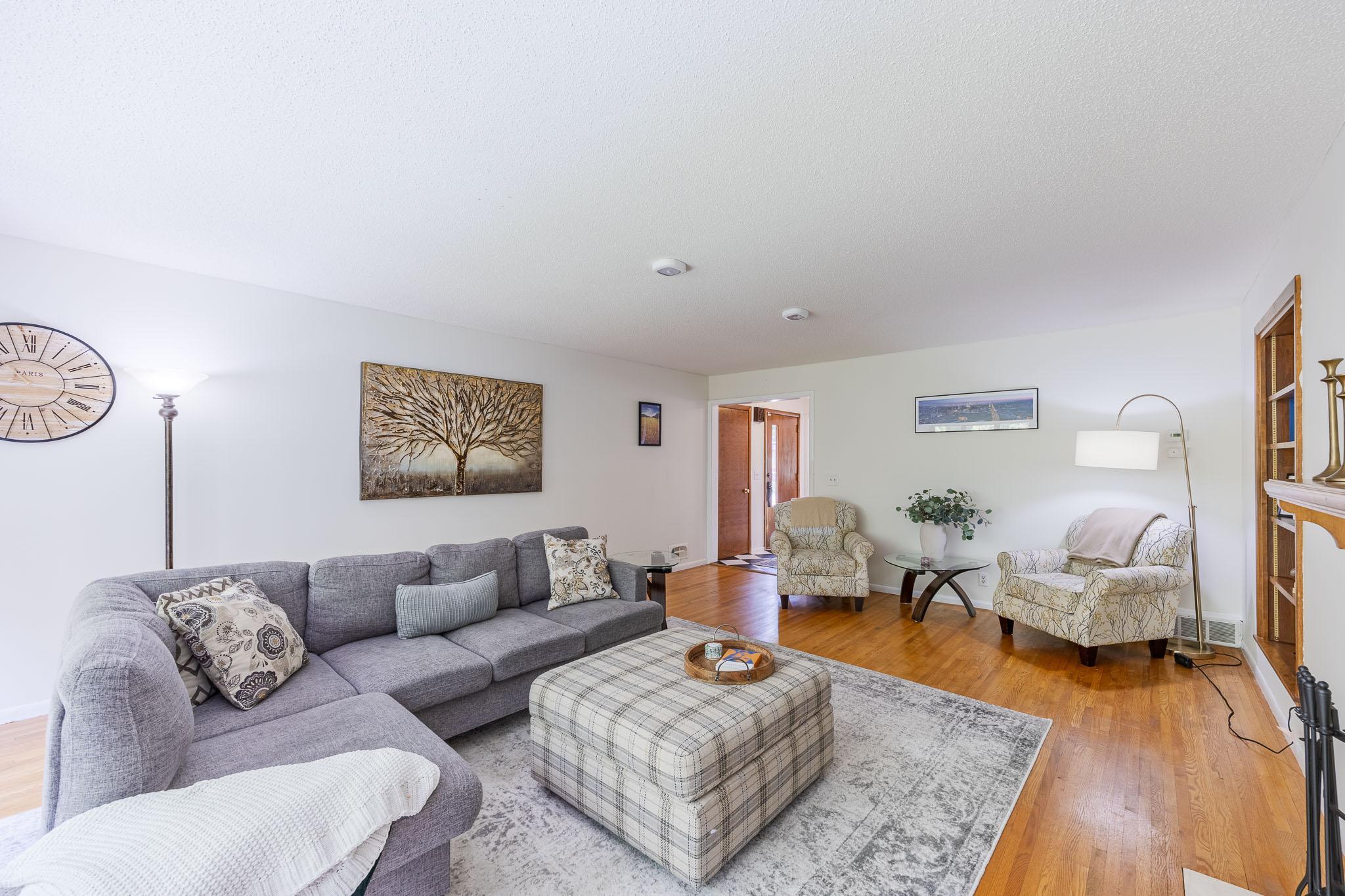 View of Residential at 5316 Malibu Drive, Edina MN 55436, Edina (11 of 37) - Mike Wilen | Minnesota Team Real Estate