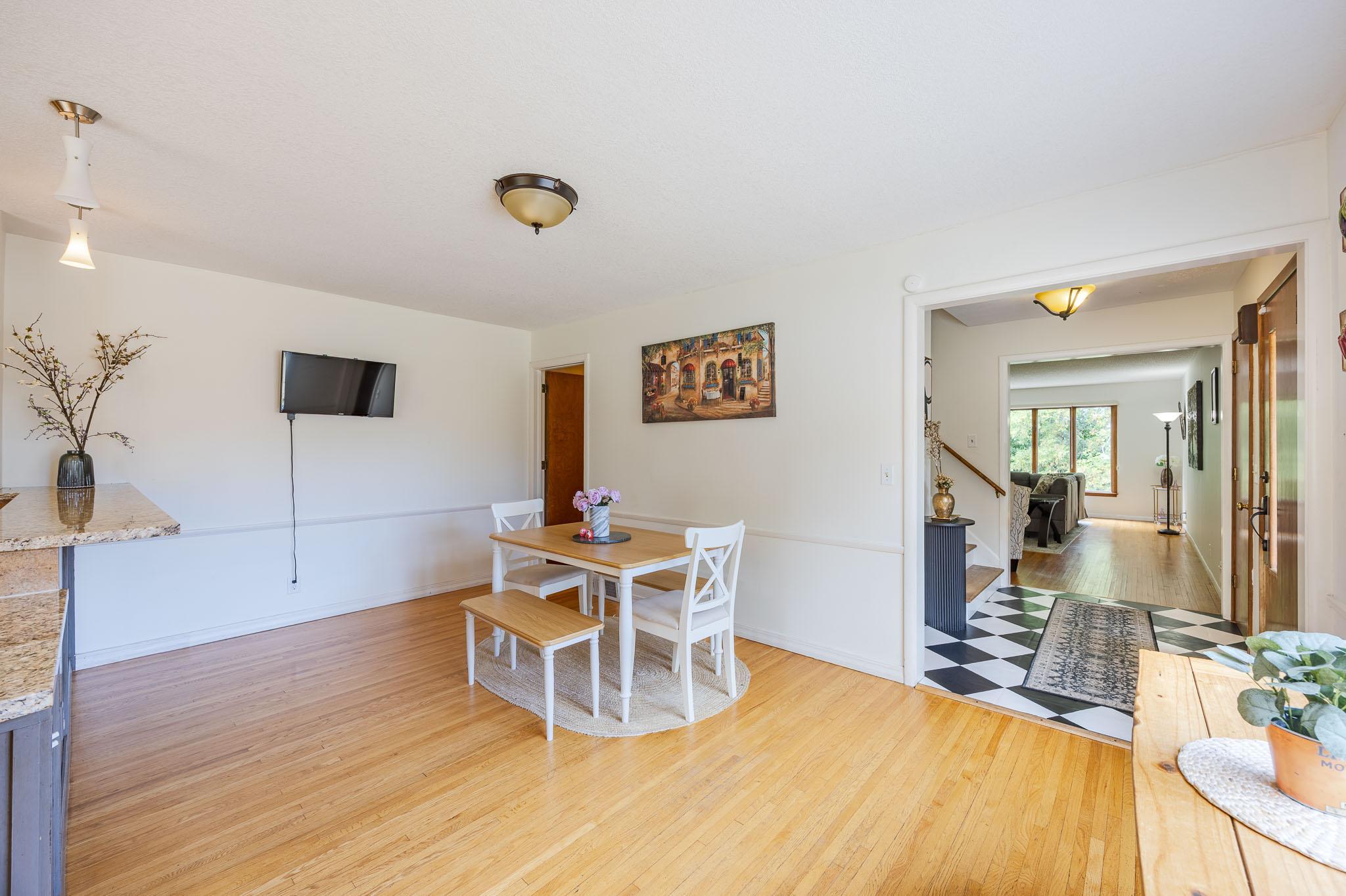View of Residential at 5316 Malibu Drive, Edina MN 55436, Edina (15 of 37) - Mike Wilen | Minnesota Team Real Estate