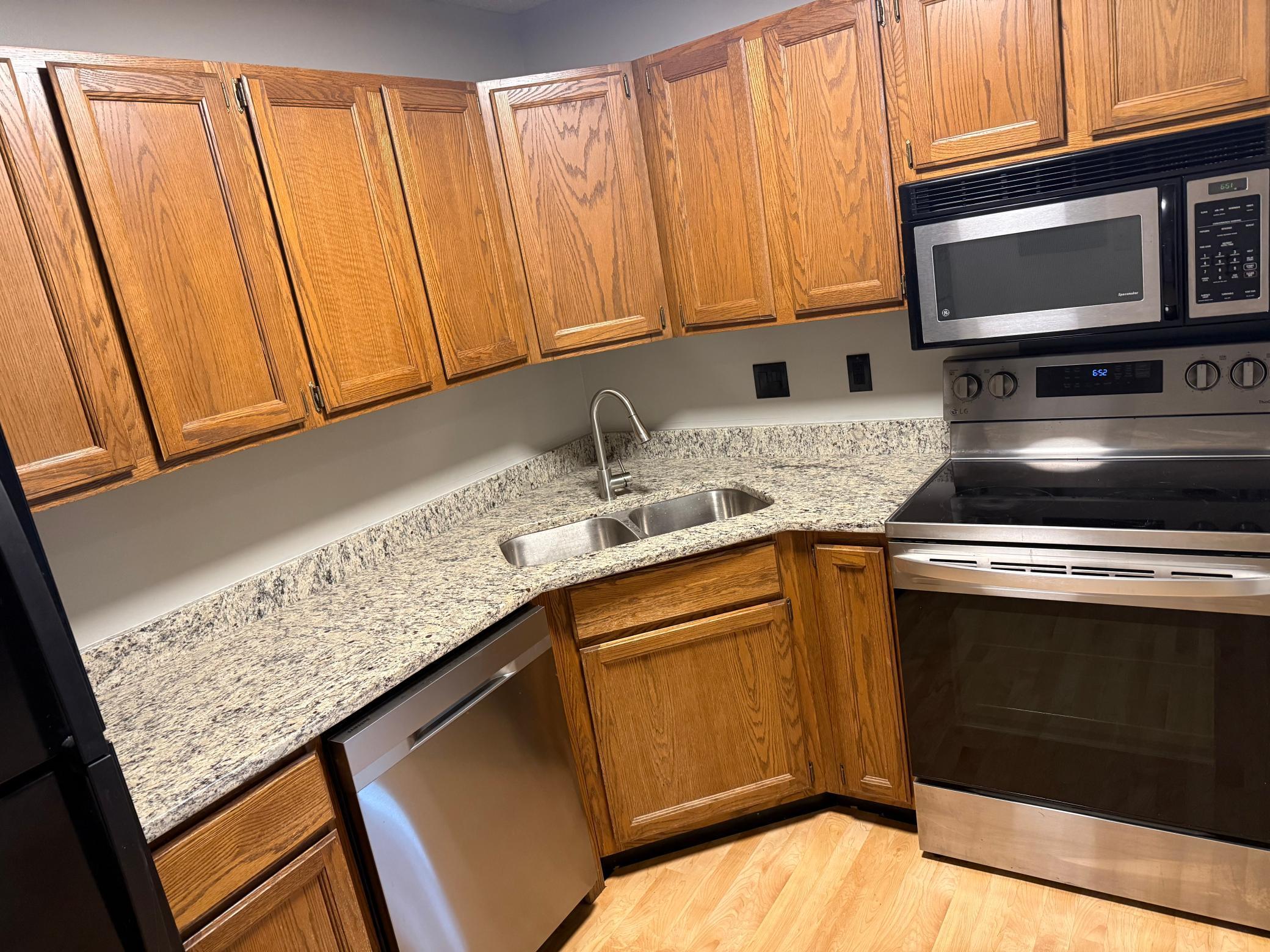View of Residential at 2120 Ridge Drive #31, Saint Louis Park MN 55416, Saint Louis Park (5 of 17) - Mike Wilen | Minnesota Team Real Estate