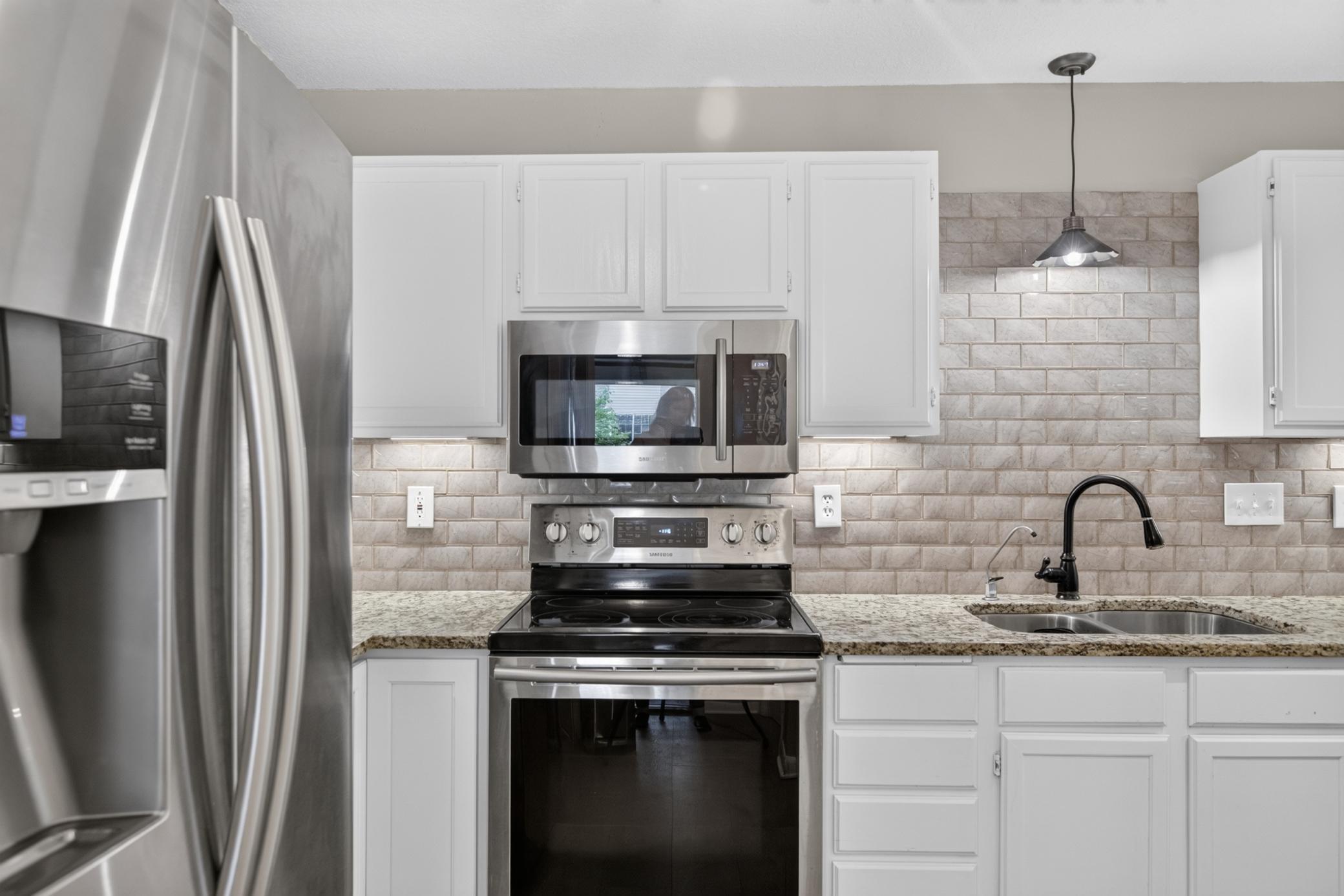 View of Residential at 1916 Glenfield Court #8, Eagan MN 55122, Eagan (14 of 27) - Mike Wilen | Minnesota Team Real Estate