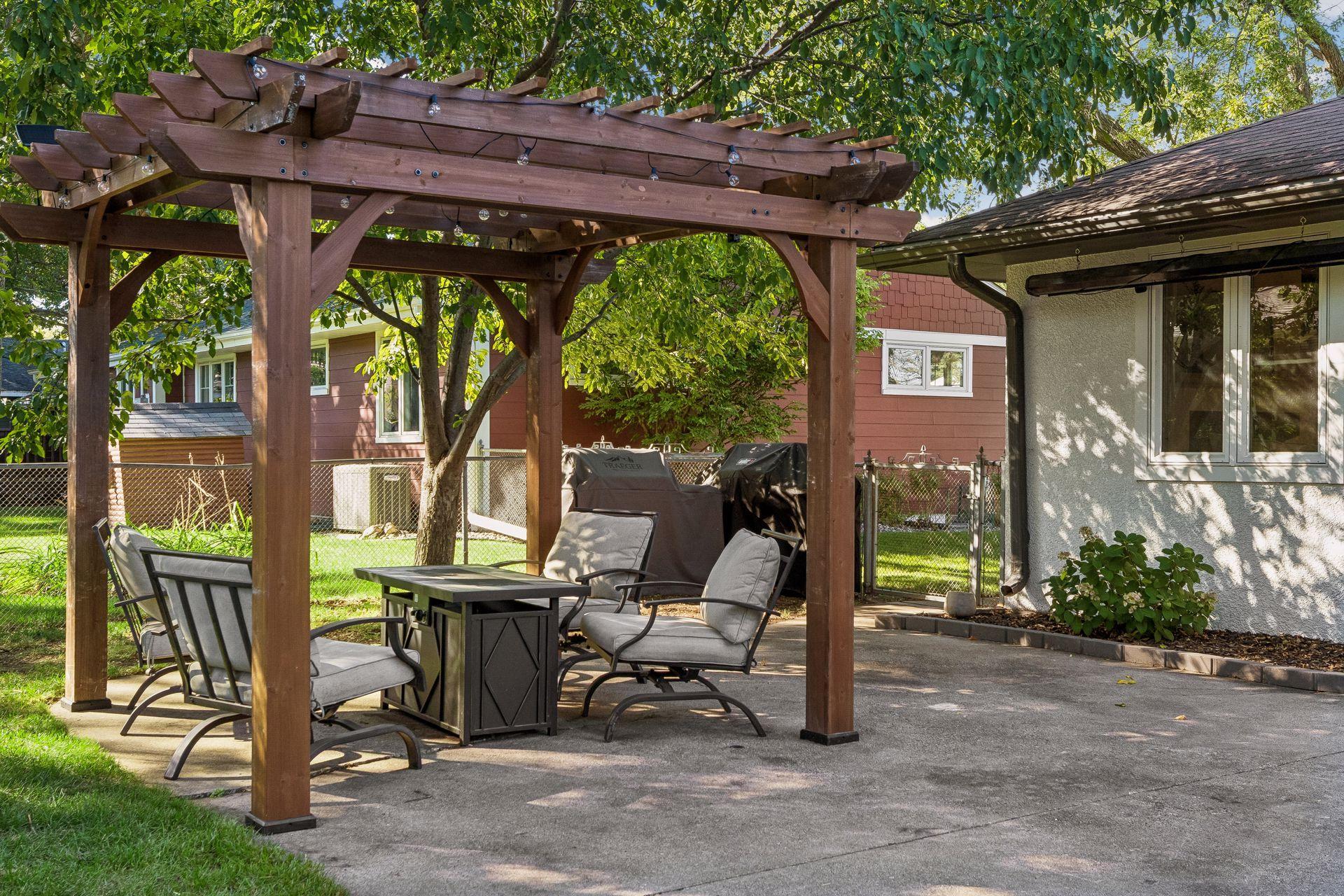 View of Residential at 4721 School Road, Edina MN 55424, Edina (39 of 56) - Mike Wilen | Minnesota Team Real Estate