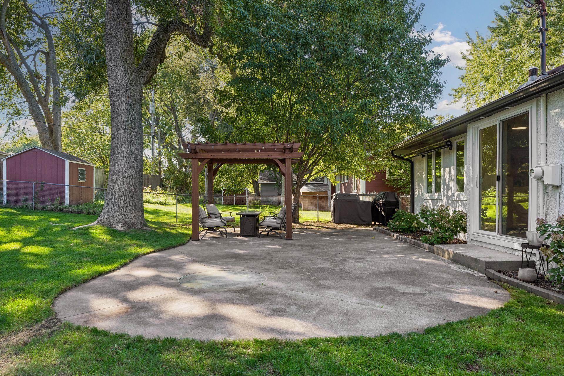 View of Residential at 4721 School Road, Edina MN 55424, Edina (41 of 56) - Mike Wilen | Minnesota Team Real Estate