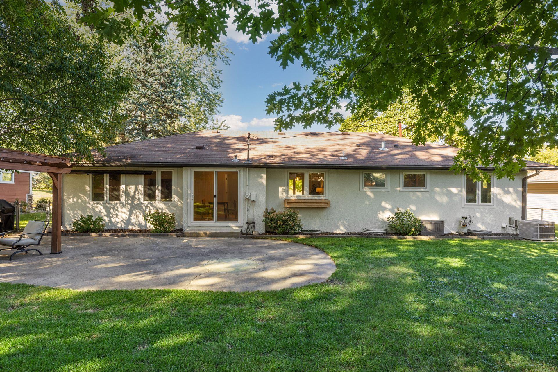View of Residential at 4721 School Road, Edina MN 55424, Edina (37 of 56) - Mike Wilen | Minnesota Team Real Estate