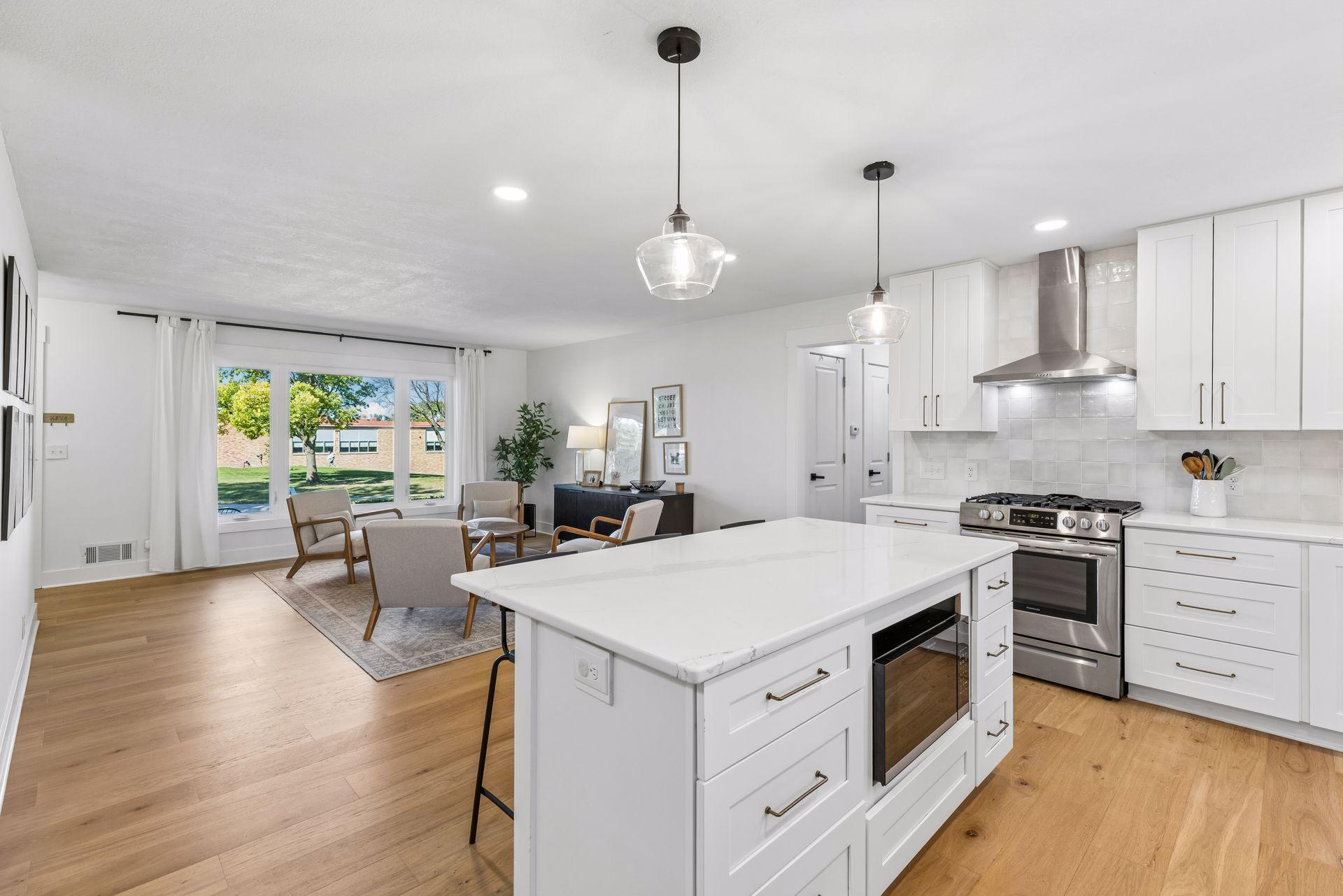 View of Residential at 4721 School Road, Edina MN 55424, Edina (14 of 56) - Mike Wilen | Minnesota Team Real Estate