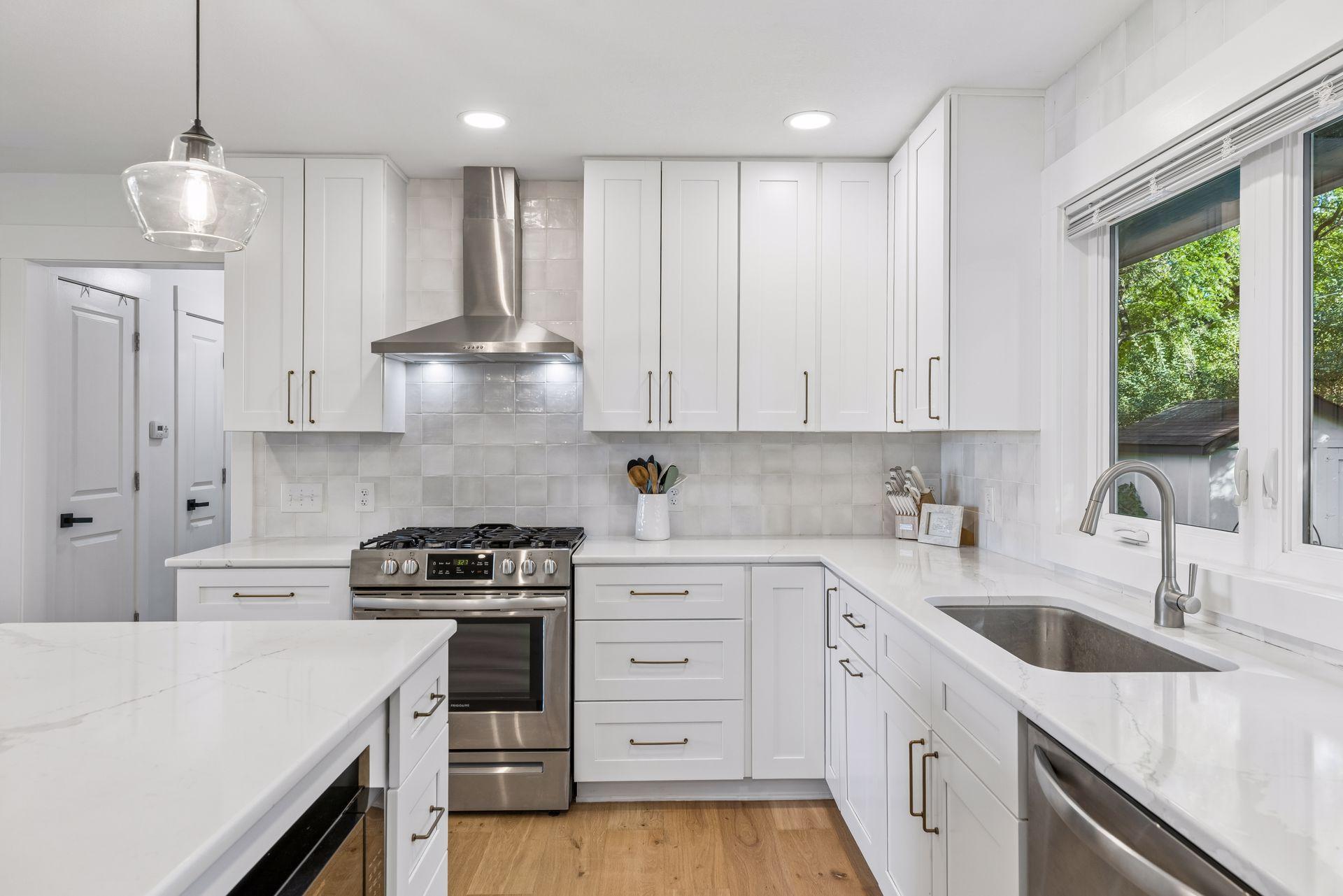 View of Residential at 4721 School Road, Edina MN 55424, Edina (13 of 56) - Mike Wilen | Minnesota Team Real Estate