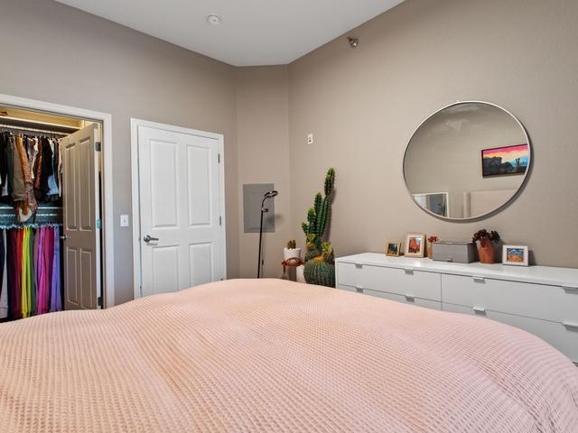 View of Residential at 851 River Mews Court #105, Minneapolis MN 55414, Minneapolis (17 of 25) - Mike Wilen | Minnesota Team Real Estate