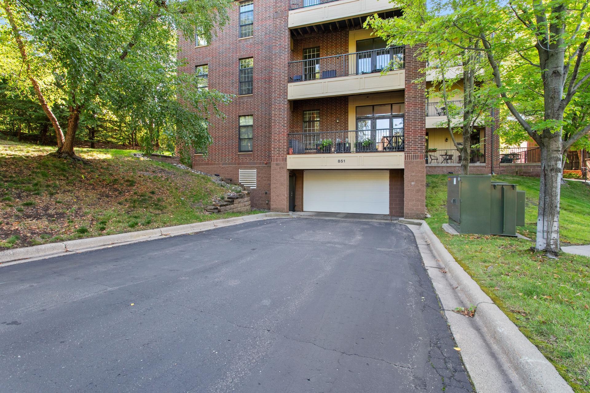 View of Residential at 851 River Mews Court #105, Minneapolis MN 55414, Minneapolis (25 of 25) - Mike Wilen | Minnesota Team Real Estate