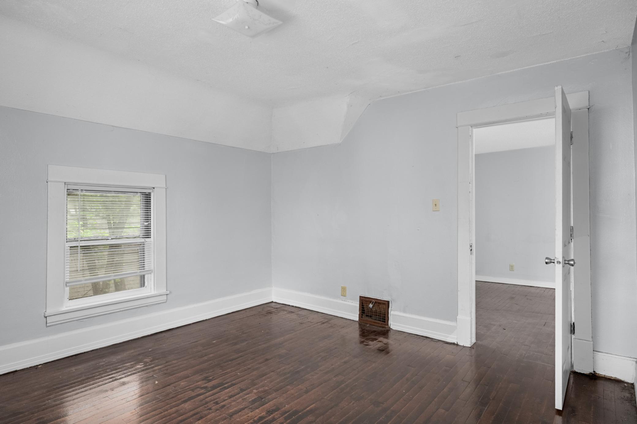 View of Residential Income at 620 Cook Avenue, Saint Paul MN 55130, Saint Paul (14 of 24) - Mike Wilen | Minnesota Team Real Estate