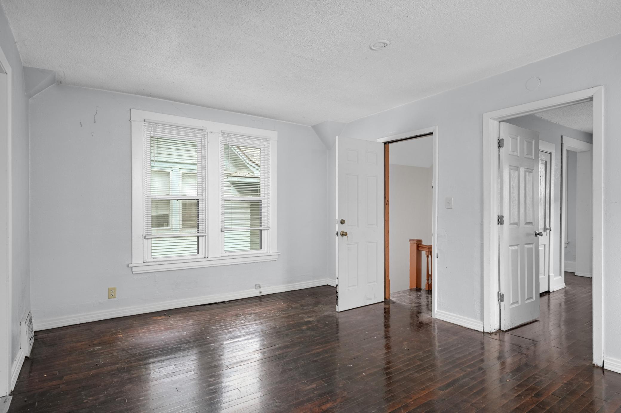 View of Residential Income at 620 Cook Avenue, Saint Paul MN 55130, Saint Paul (9 of 24) - Mike Wilen | Minnesota Team Real Estate