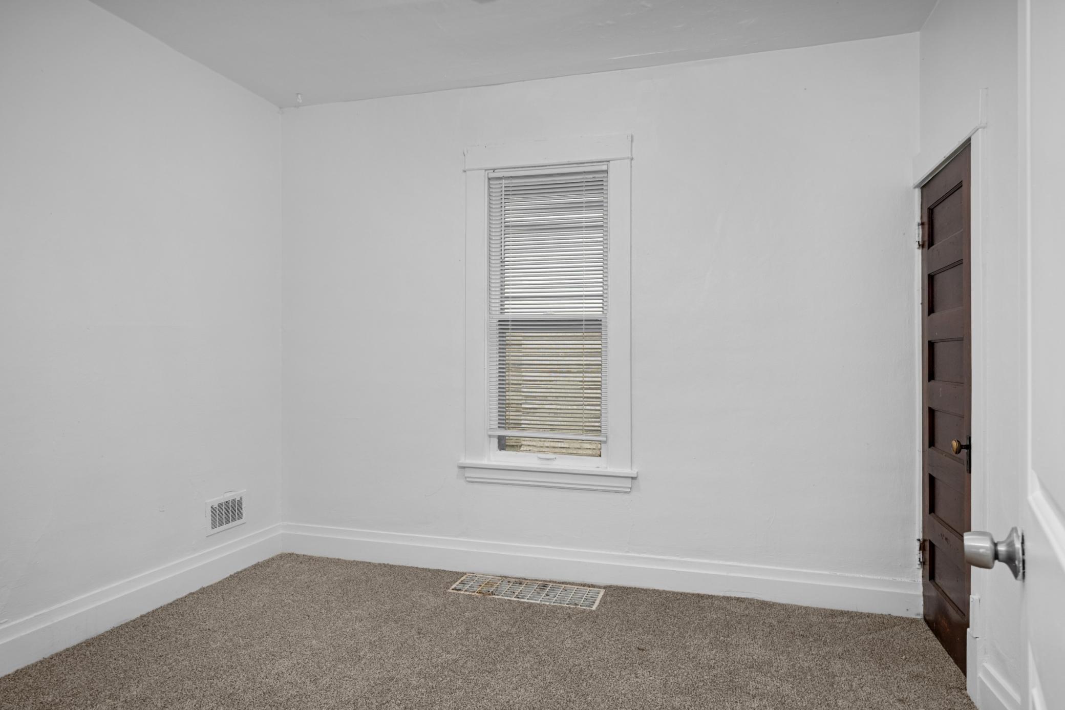 View of Residential Income at 620 Cook Avenue, Saint Paul MN 55130, Saint Paul (6 of 24) - Mike Wilen | Minnesota Team Real Estate