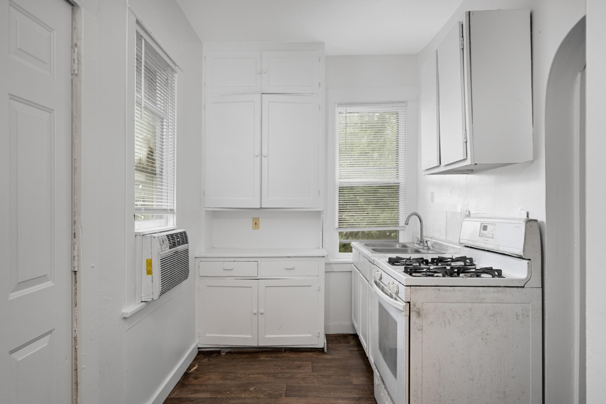 View of Residential Income at 620 Cook Avenue, Saint Paul MN 55130, Saint Paul (4 of 24) - Mike Wilen | Minnesota Team Real Estate
