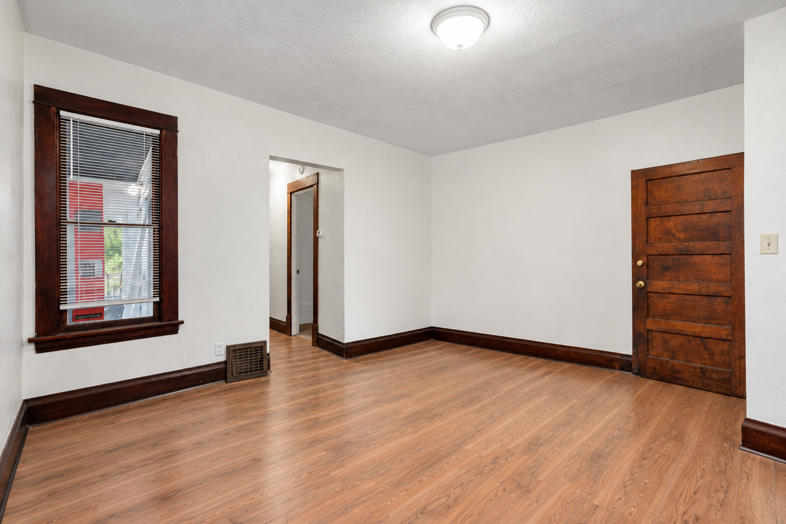 View of Residential Income at 620 Cook Avenue, Saint Paul MN 55130, Saint Paul (22 of 24) - Mike Wilen | Minnesota Team Real Estate