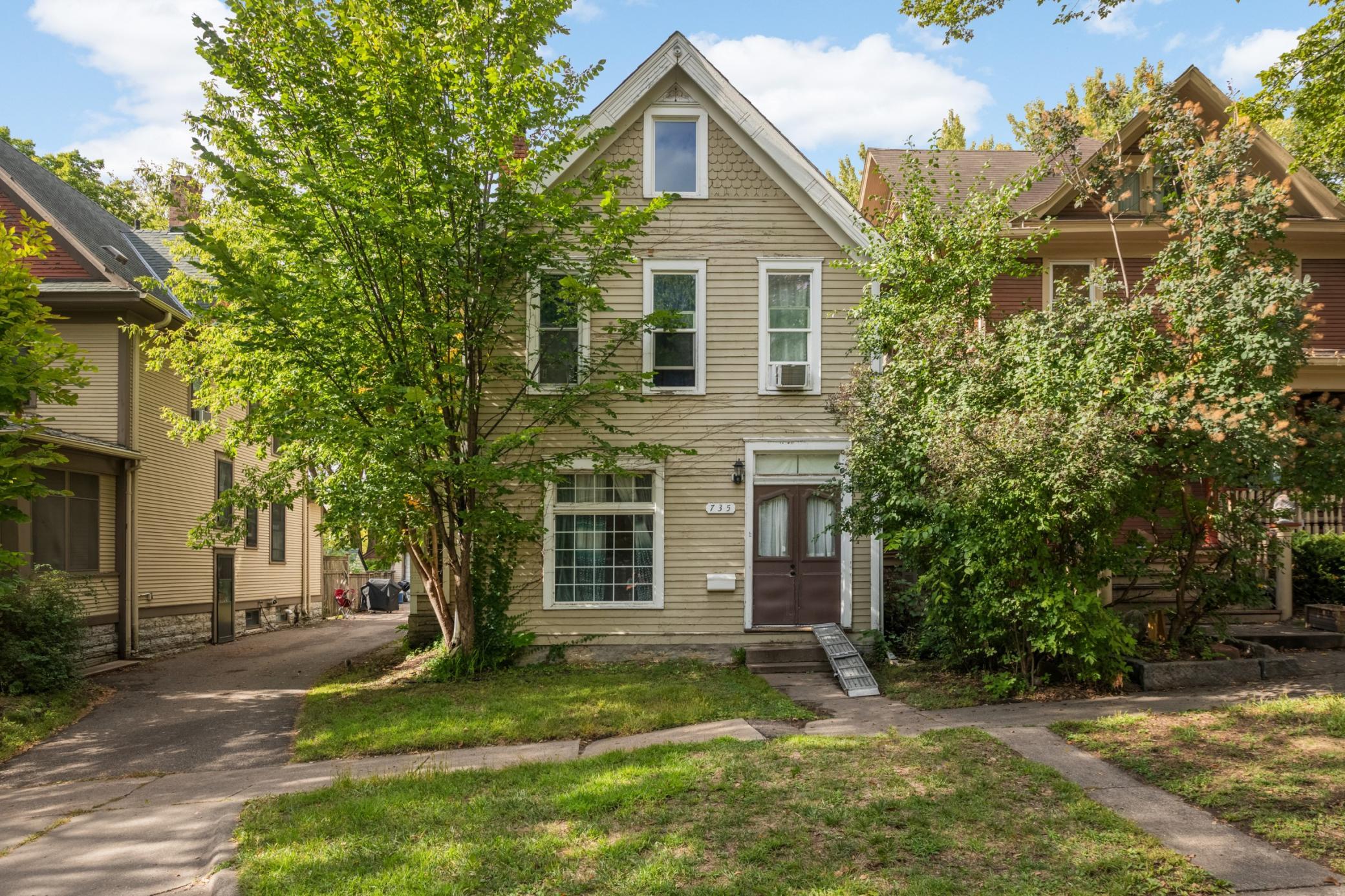 View of Single Family at 735 Wilson Avenue, Saint Paul - Mike Wilen | Minnesota Team Real Estate