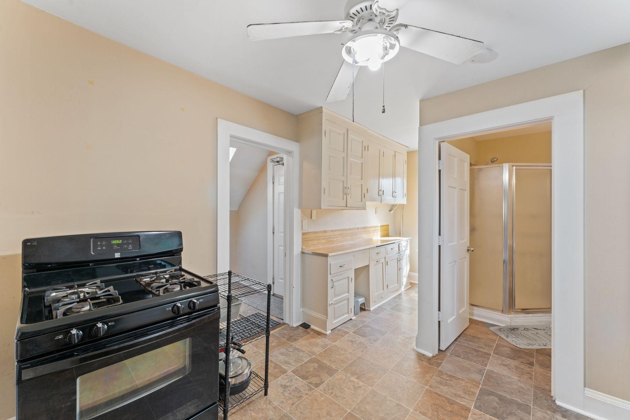 View of Residential Income at 1076 25th Avenue, Minneapolis MN 55414, Minneapolis (12 of 19) - Mike Wilen | Minnesota Team Real Estate