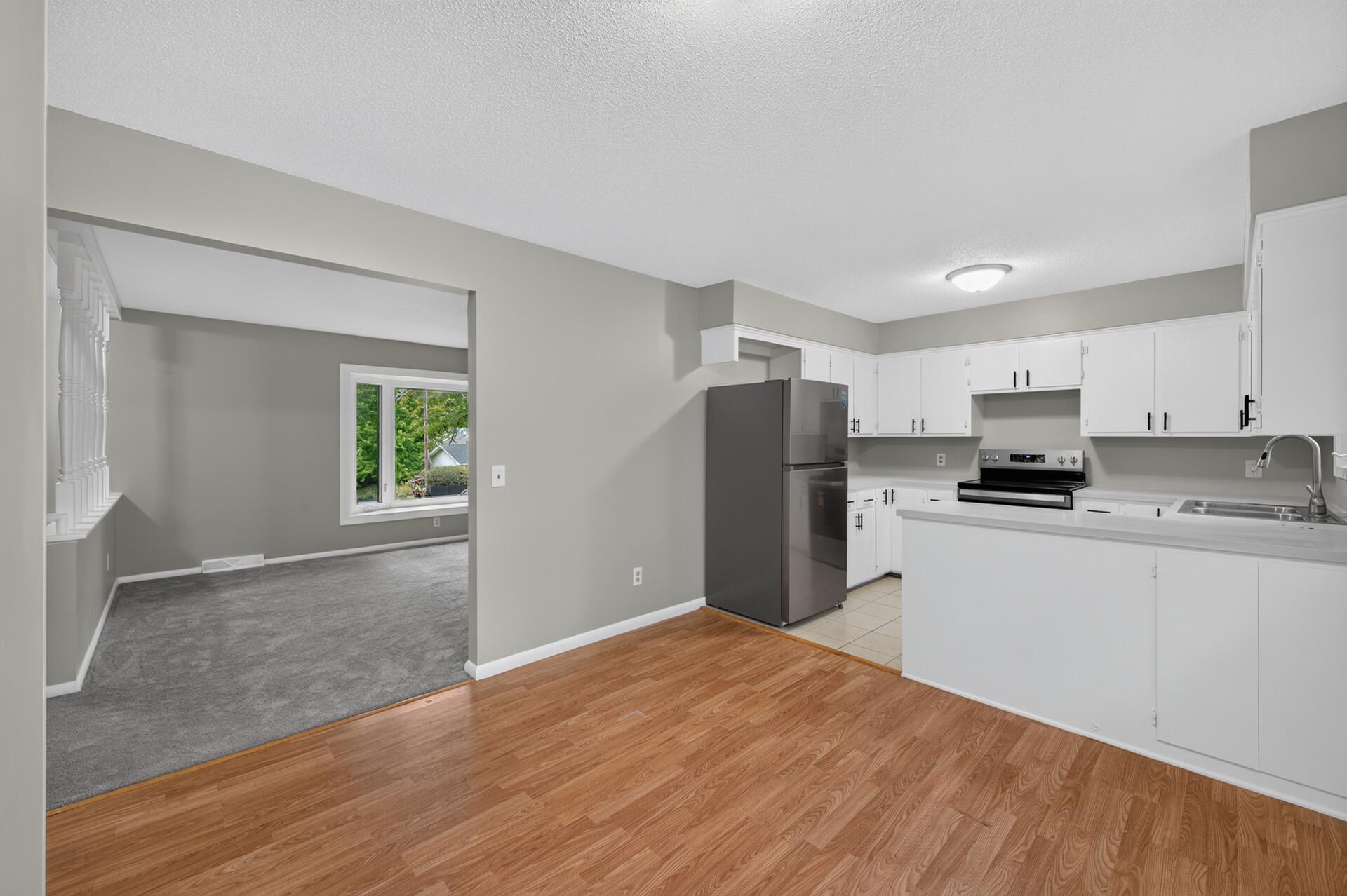 View of Residential at 204 7th Street, Buffalo MN 55313, Buffalo (6 of 16) - Mike Wilen | Minnesota Team Real Estate