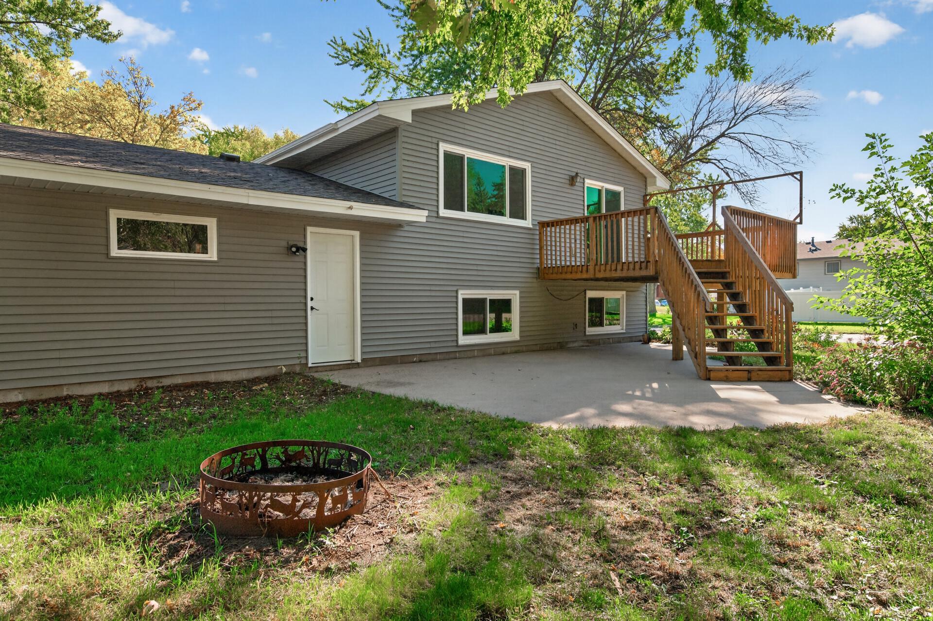 View of Residential at 7401 James Avenue, Brooklyn Park MN 55444, Brooklyn Park (48 of 50) - Mike Wilen | Minnesota Team Real Estate